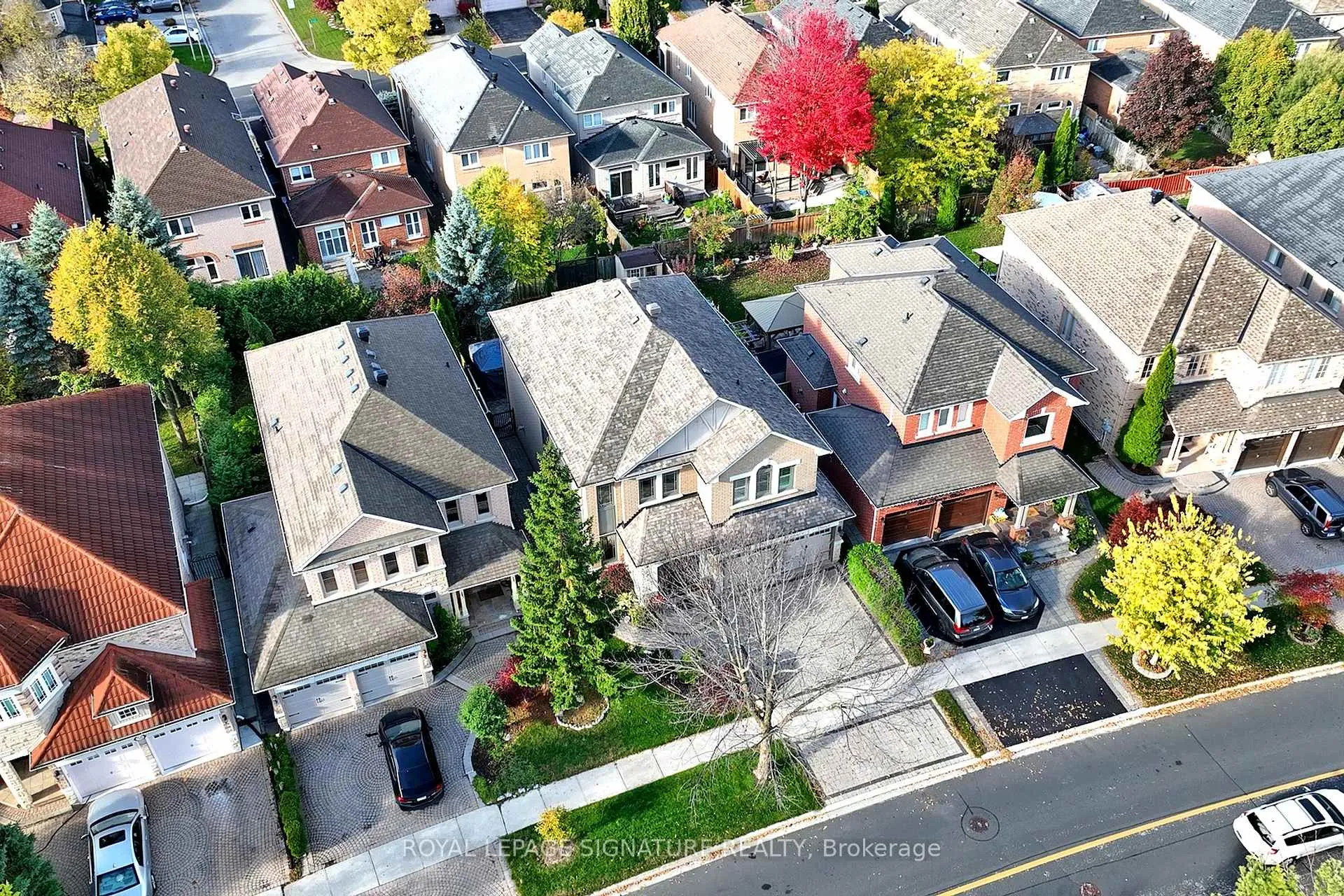 Photo 5 of 62 Legacy Drive, Markham, Legacy — HOMEH