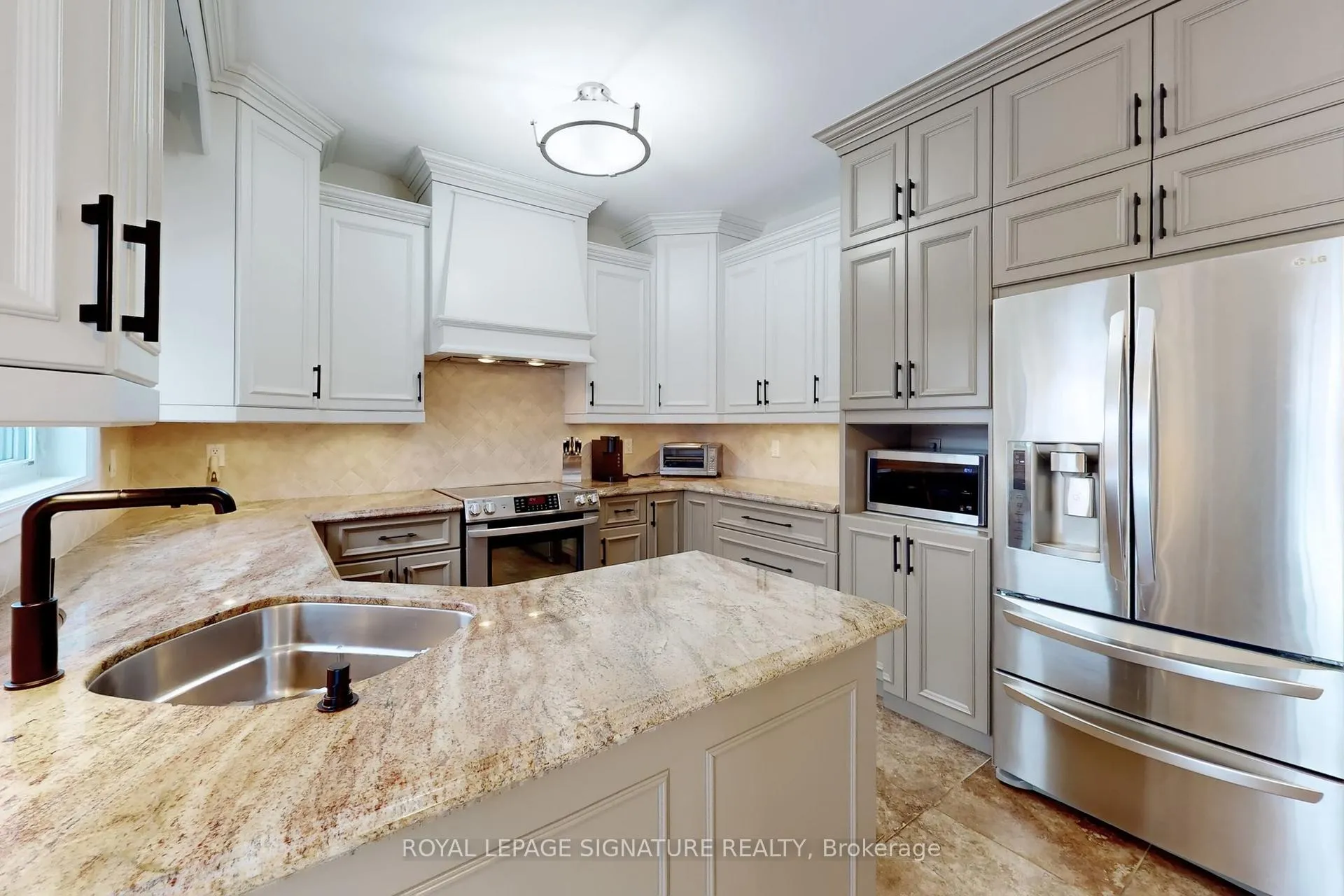 Photo 15 of 62 Legacy Drive, Markham, Legacy — HOMEH