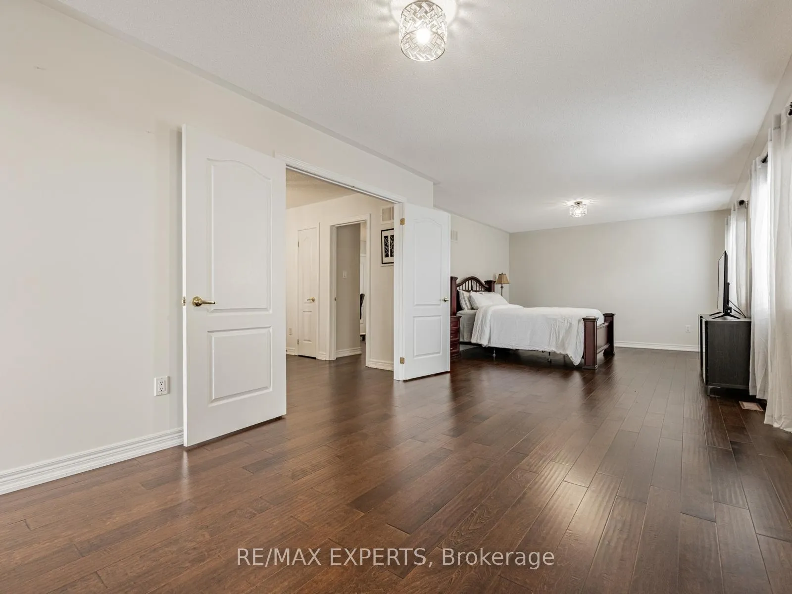 Photo 16 of 107 Saint Francis Avenue, Vaughan, Vellore Village — HOMEH