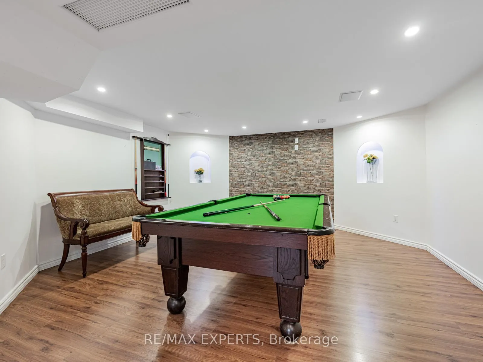 Photo 25 of 107 Saint Francis Avenue, Vaughan, Vellore Village — HOMEH