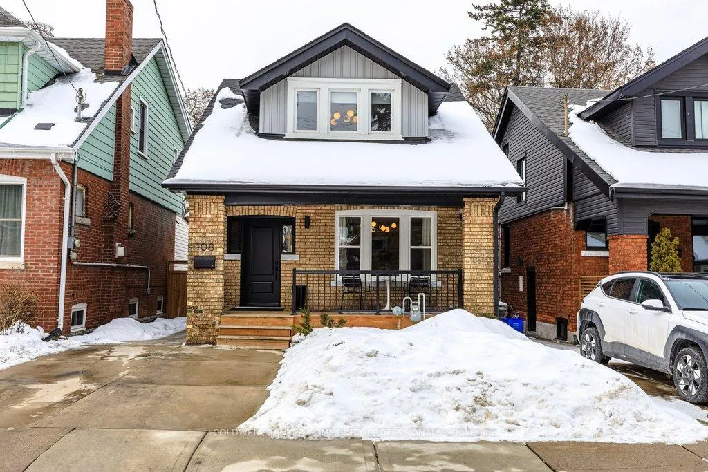 Photo 1 of 108 Rosslyn Avenue S, Hamilton, Delta — HOMEH
