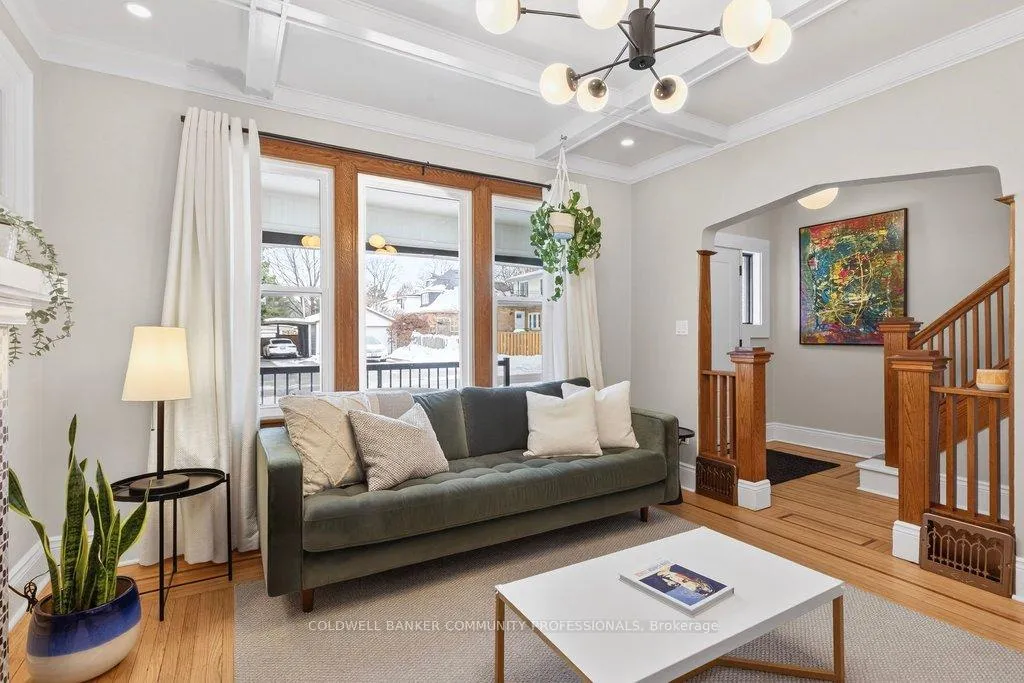 Photo 7 of 108 Rosslyn Avenue S, Hamilton, Delta — HOMEH