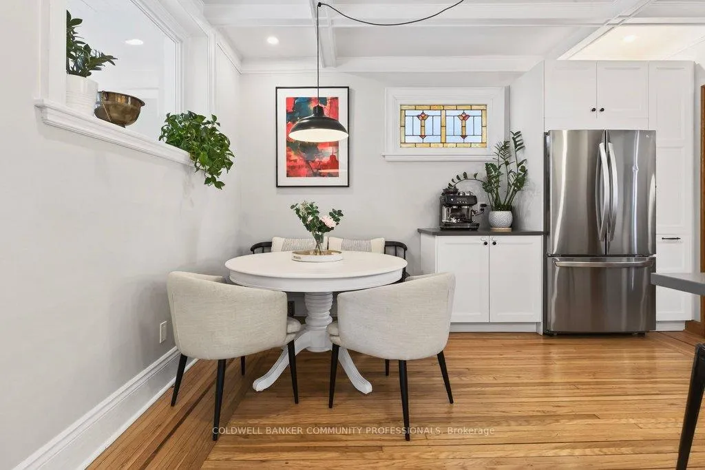Photo 16 of 108 Rosslyn Avenue S, Hamilton, Delta — HOMEH