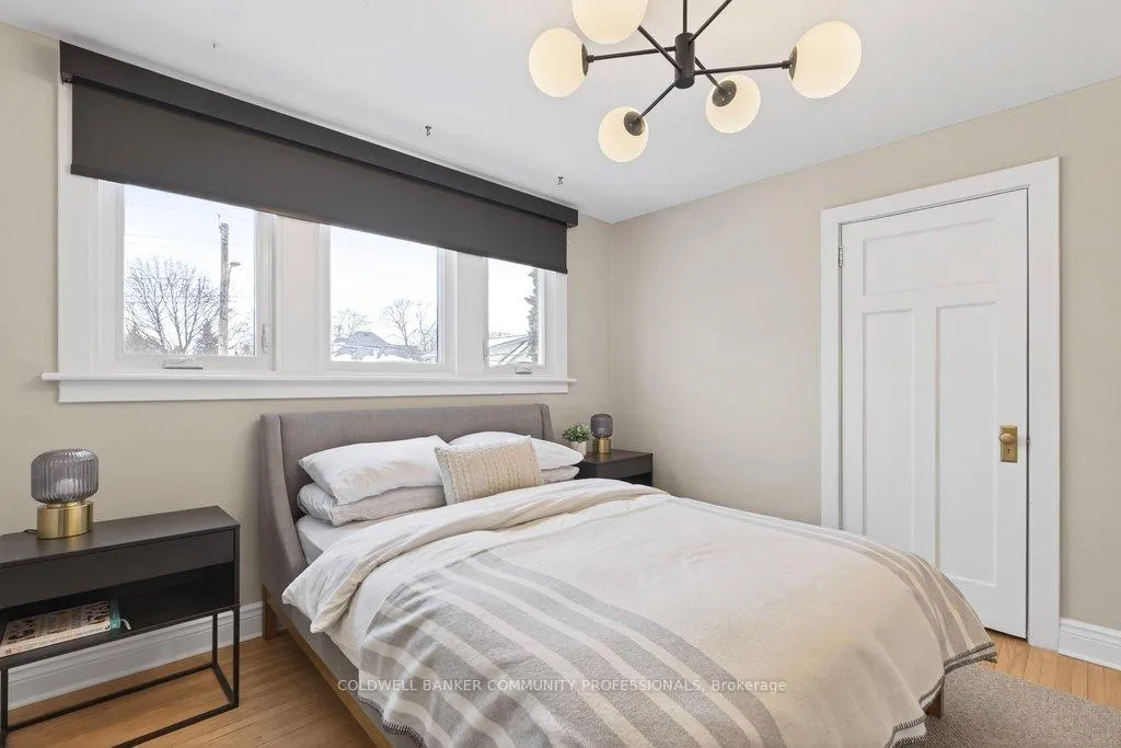 Photo 26 of 108 Rosslyn Avenue S, Hamilton, Delta — HOMEH