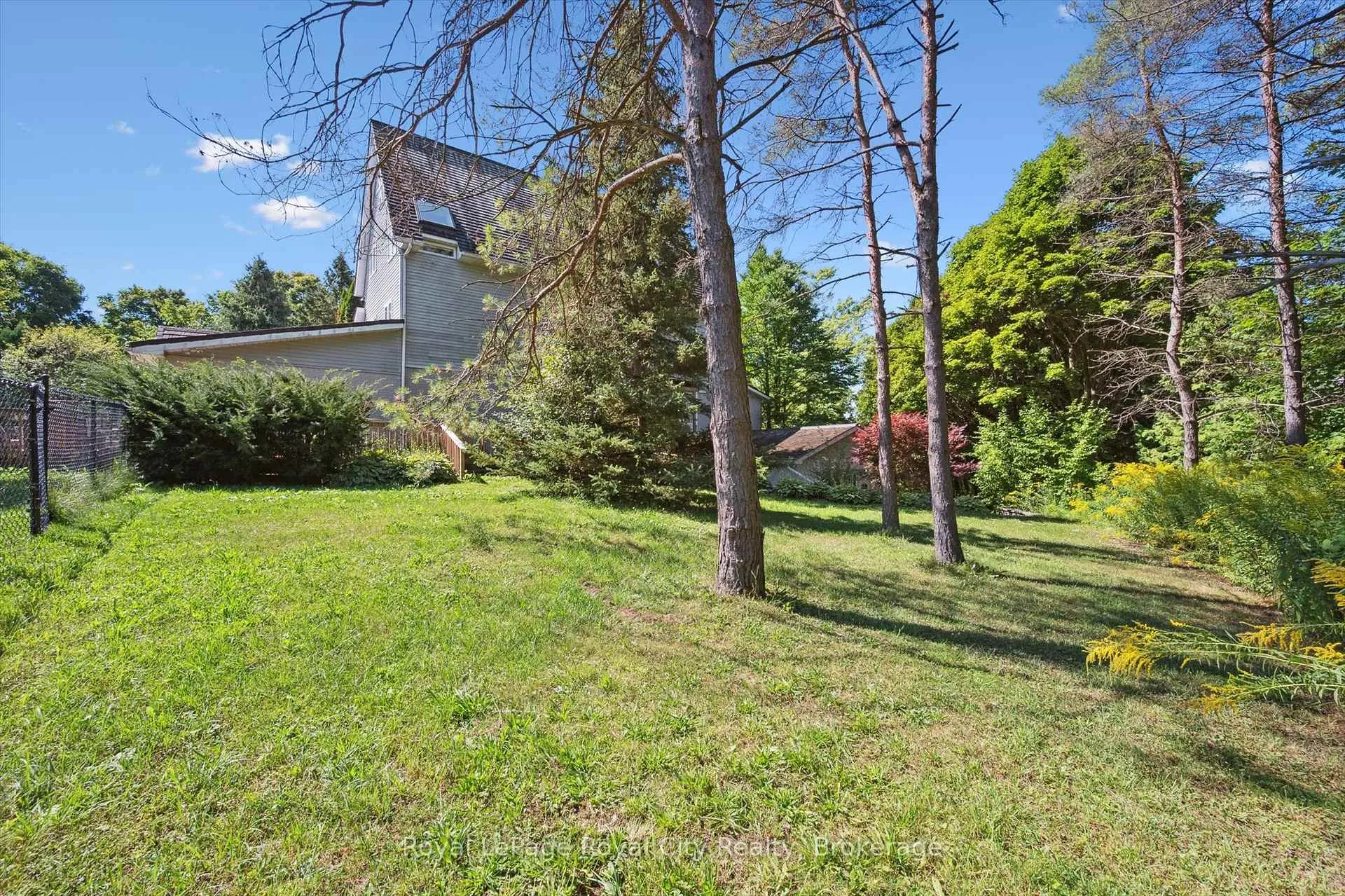Photo 38 of 159 Carter Road, Puslinch, Rural Puslinch East — HOMEH