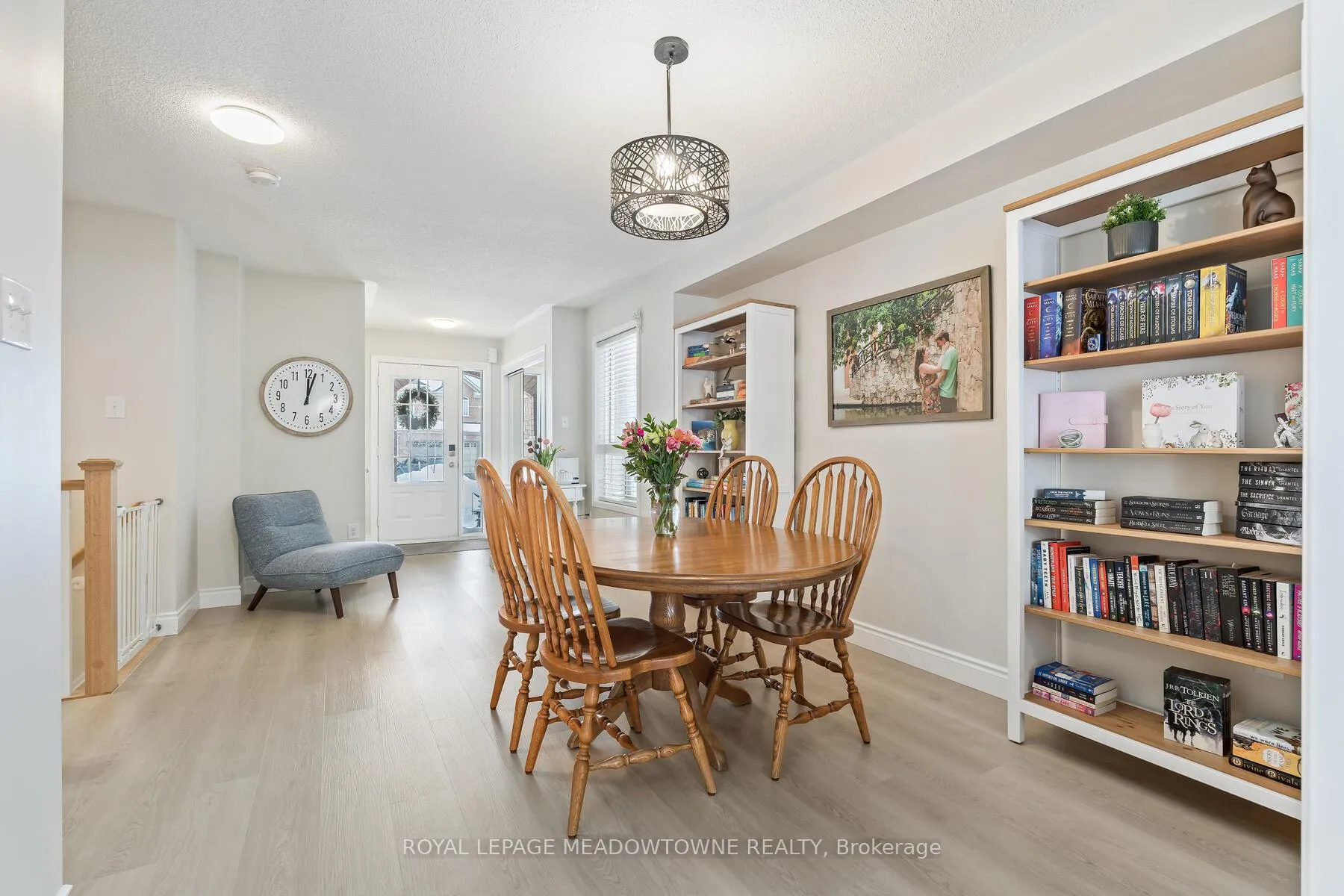 Photo 9 of 99 Snowberry Crescent, Halton Hills, Georgetown — HOMEH