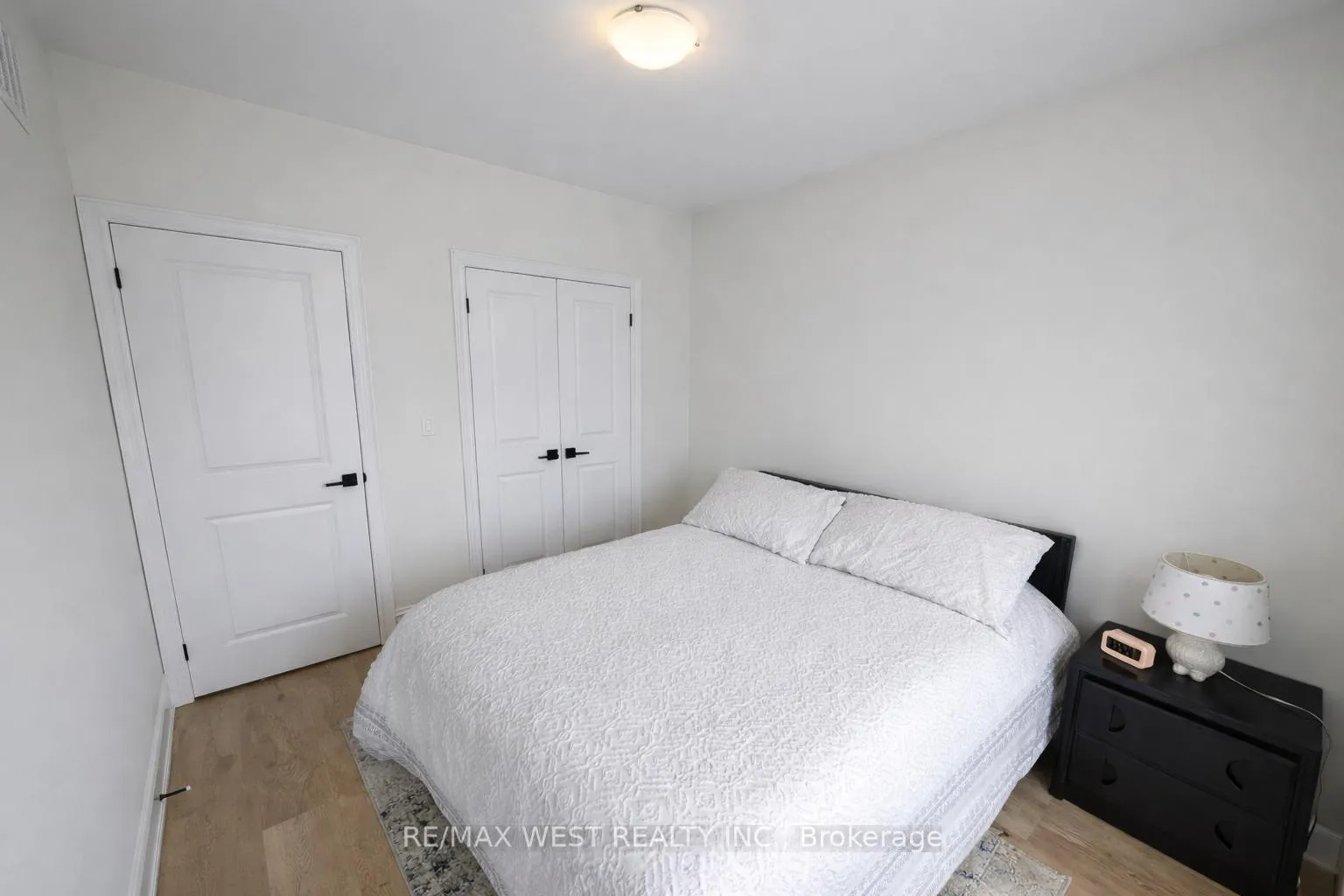 Photo 21 of 23 Paradox Street, Vaughan, Elder Mills — HOMEH