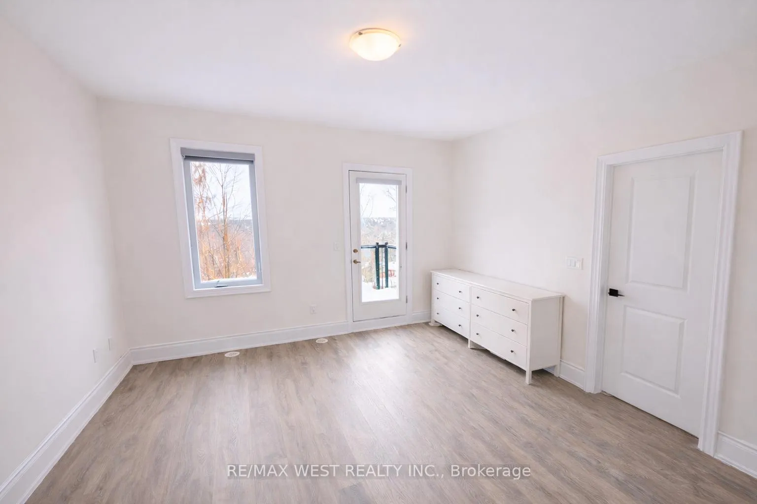 Photo 26 of 23 Paradox Street, Vaughan, Elder Mills — HOMEH