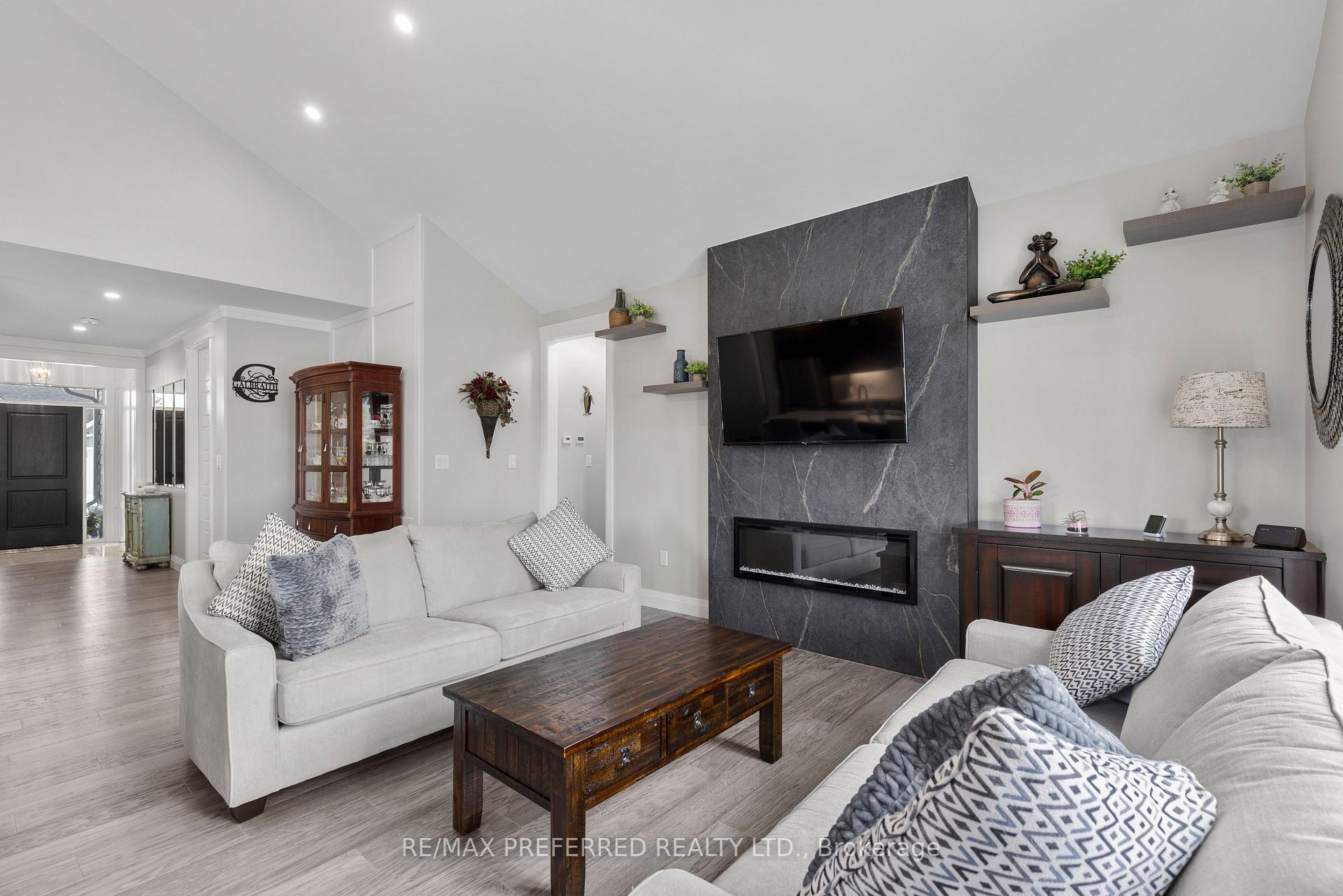 Photo 6 of 382 Matese Road, Lakeshore — HOMEH