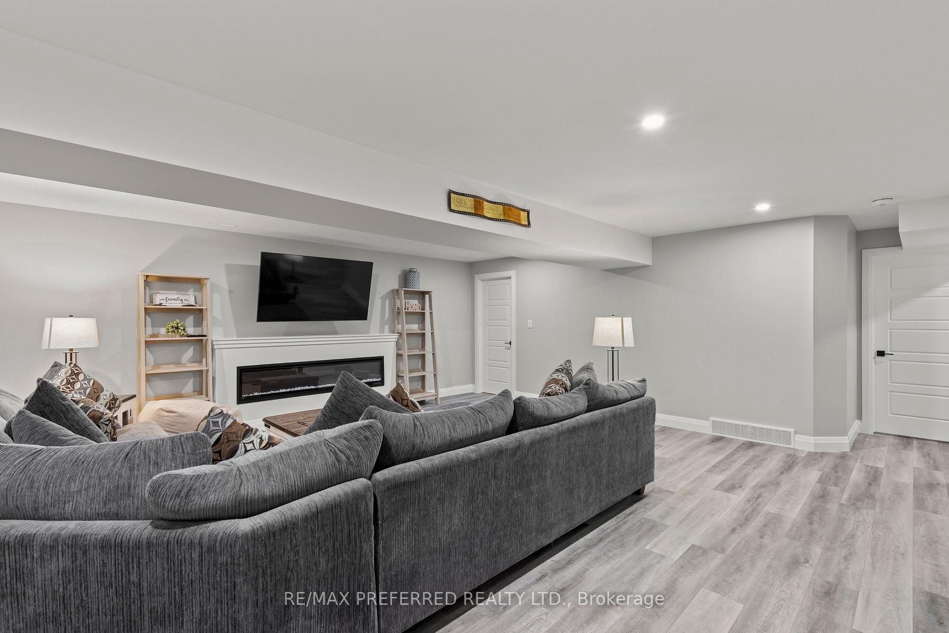 Photo 20 of 382 Matese Road, Lakeshore — HOMEH