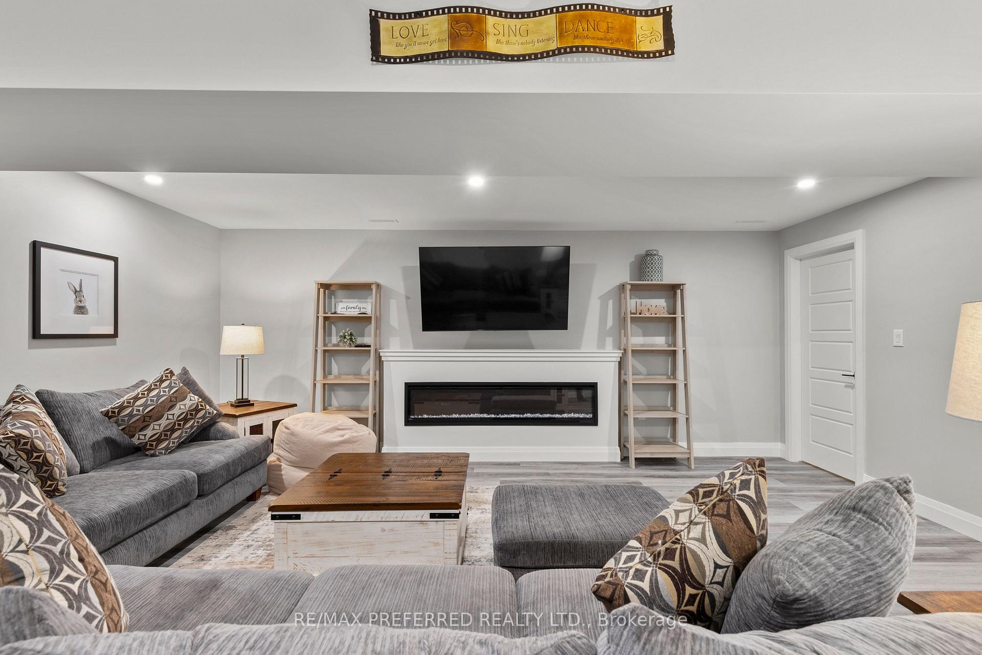 Photo 21 of 382 Matese Road, Lakeshore — HOMEH