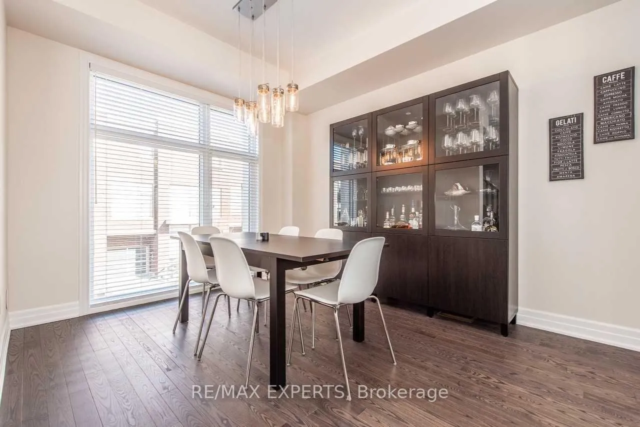 Photo 18 of 37 Juneau Street, Vaughan, East Woodbridge — HOMEH
