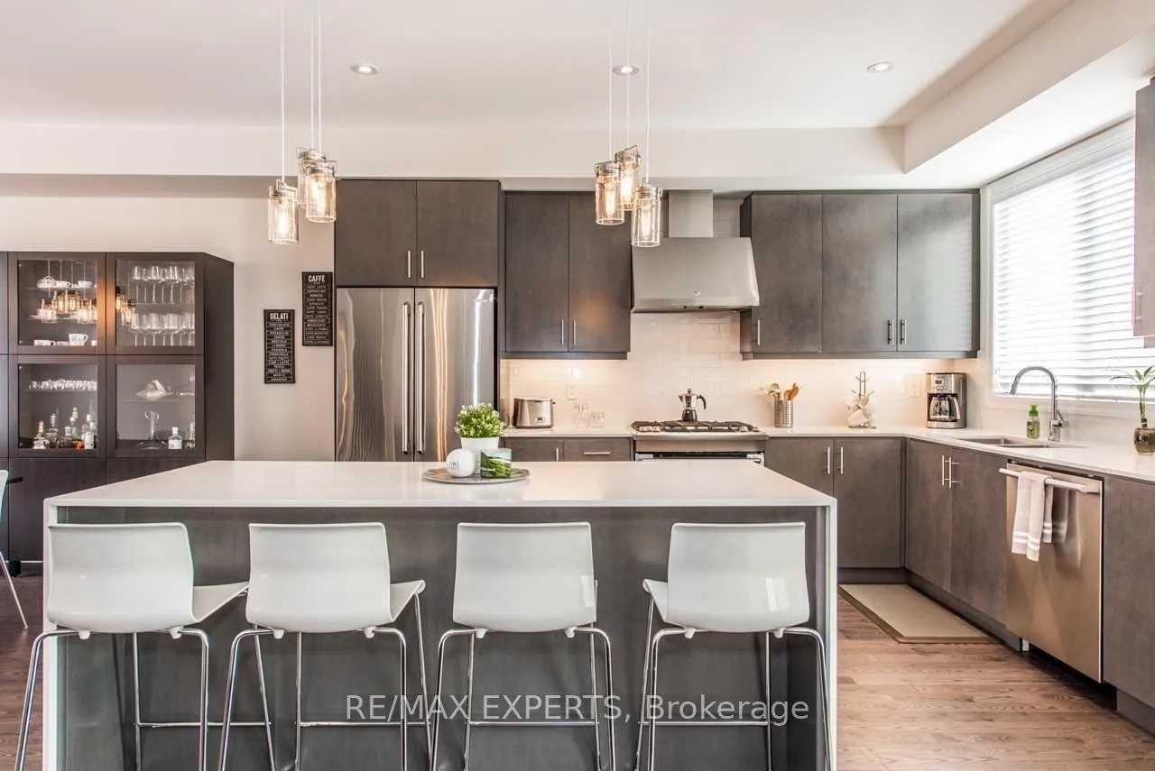 Photo 29 of 37 Juneau Street, Vaughan, East Woodbridge — HOMEH