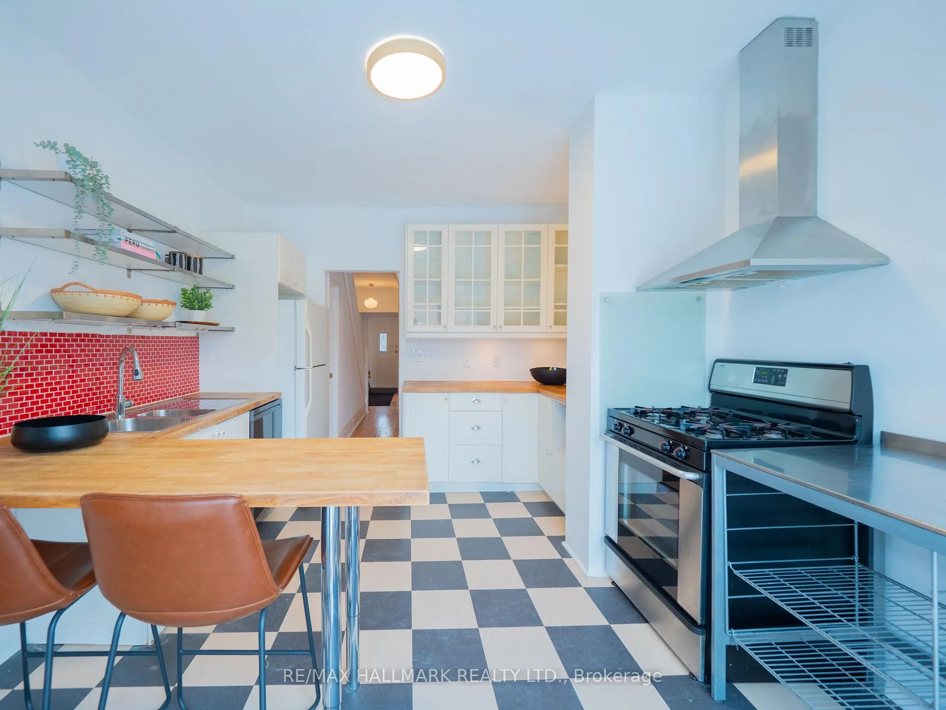 Photo 11 of 42 Garnock Avenue, Toronto, North Riverdale — HOMEH