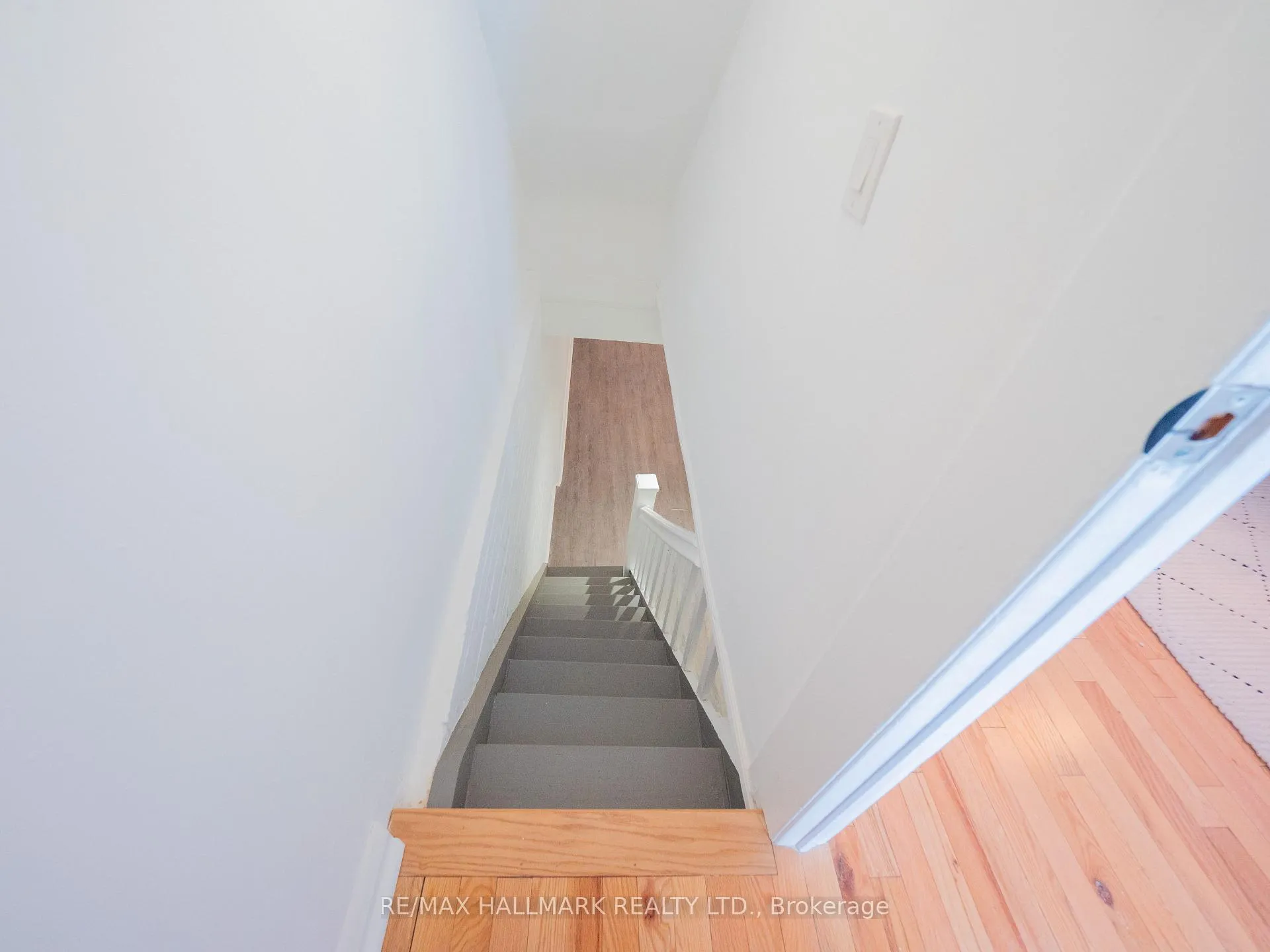 Photo 29 of 42 Garnock Avenue, Toronto, North Riverdale — HOMEH