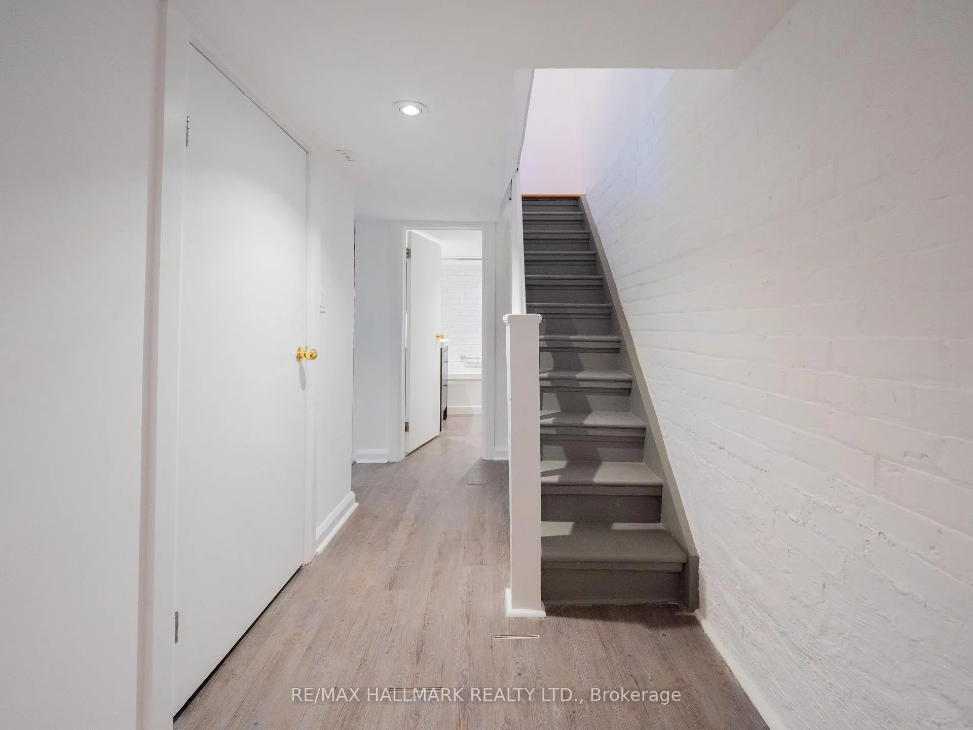 Photo 33 of 42 Garnock Avenue, Toronto, North Riverdale — HOMEH