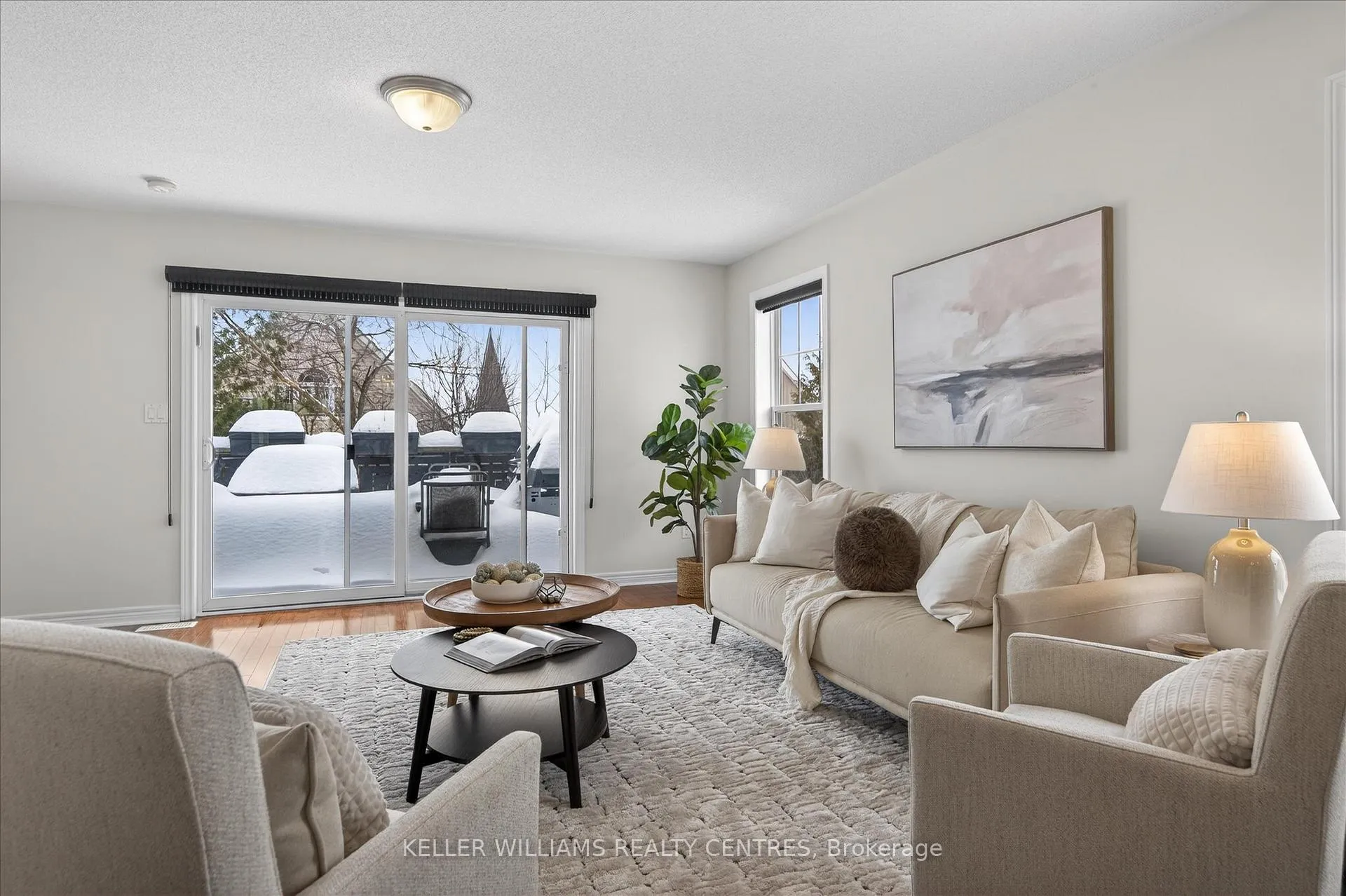 Photo 12 of 186 bowen Drive, Peterborough, Northcrest Ward 5 — HOMEH