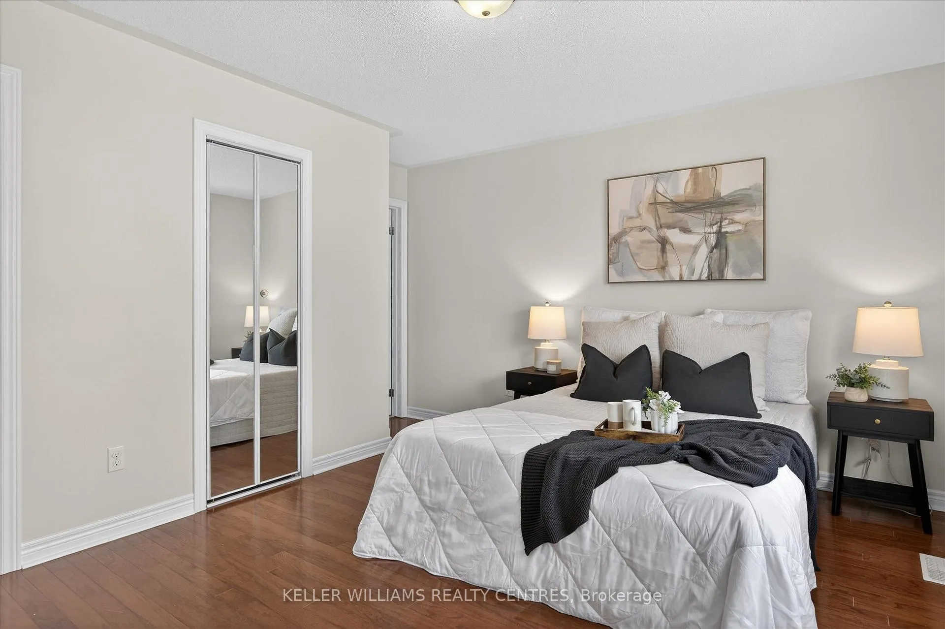 Photo 16 of 186 bowen Drive, Peterborough, Northcrest Ward 5 — HOMEH