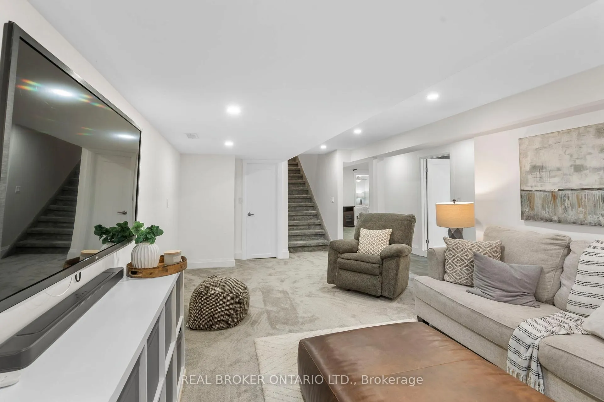 Photo 27 of 241 Maple Street, Uxbridge — HOMEH
