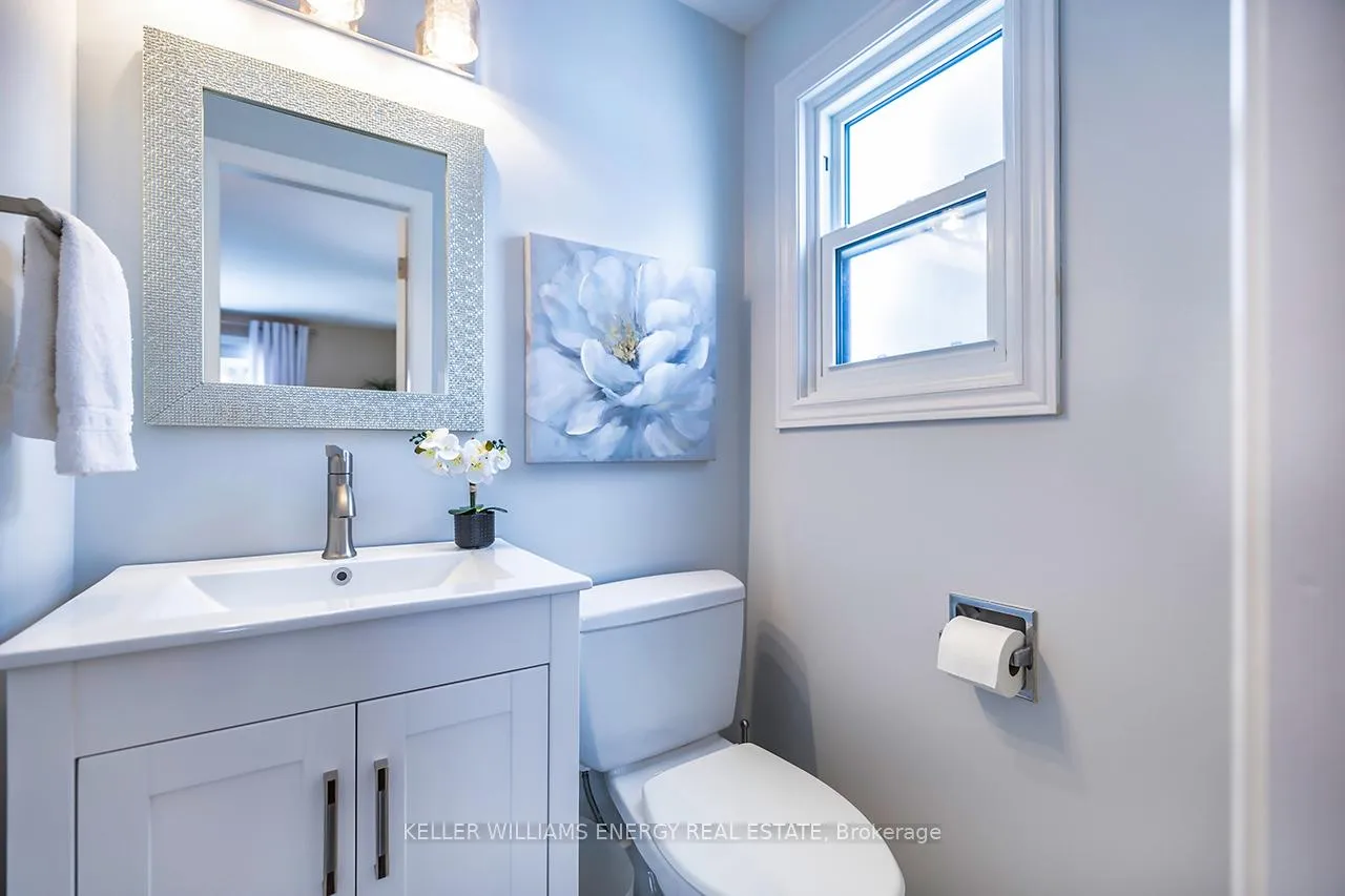 Photo 18 of 30 Glenmount Court, Whitby, Lynde Creek — HOMEH