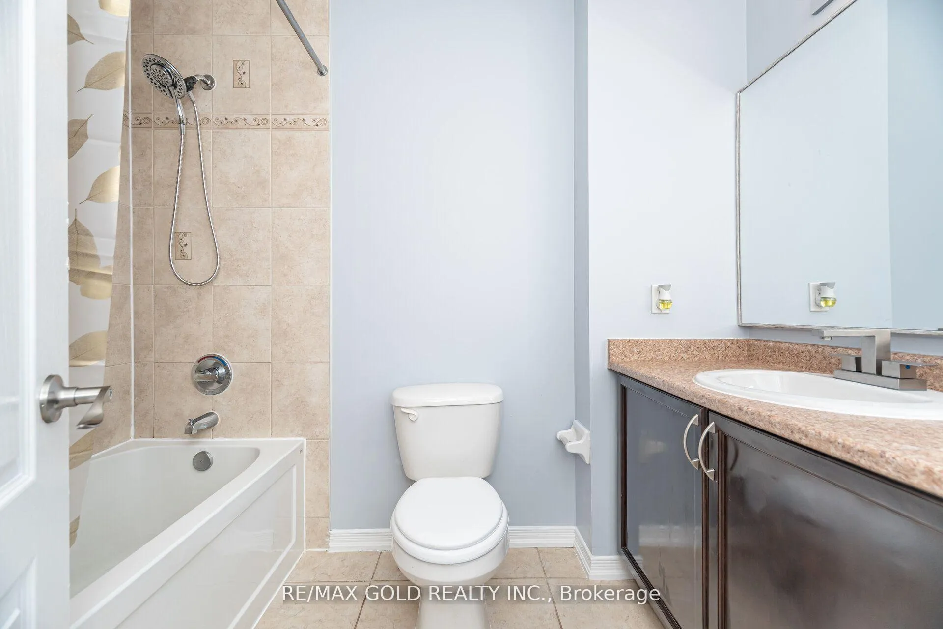Photo 29 of 1377 Benson Street, Innisfil, Alcona — HOMEH
