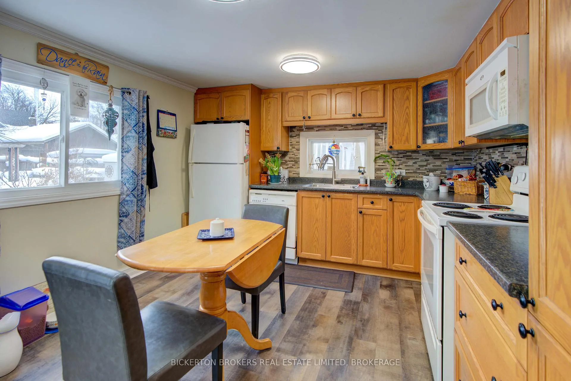 Photo 14 of 85 Elm Street, Gananoque — HOMEH