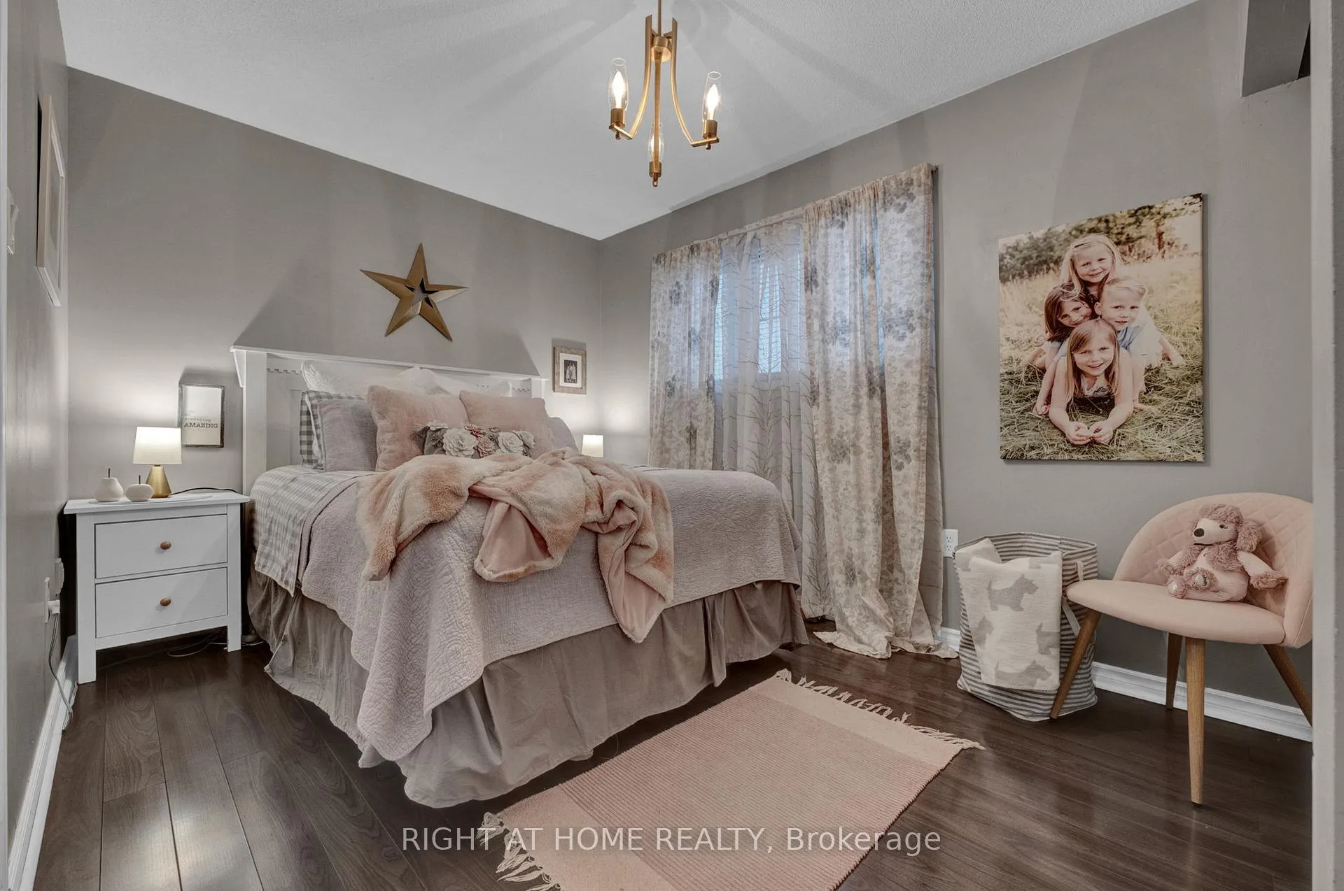 Photo 16 of 83 Somerscales Drive, Clarington, Bowmanville — HOMEH