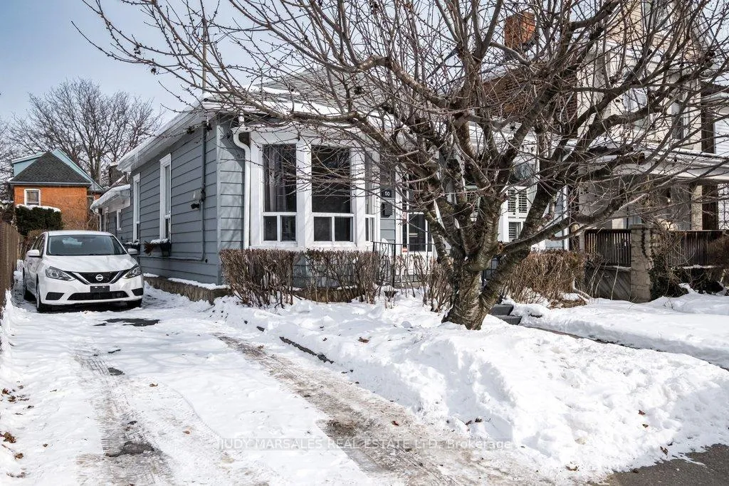 Photo 2 of 50 Macaulay Street W, Hamilton, North End — HOMEH