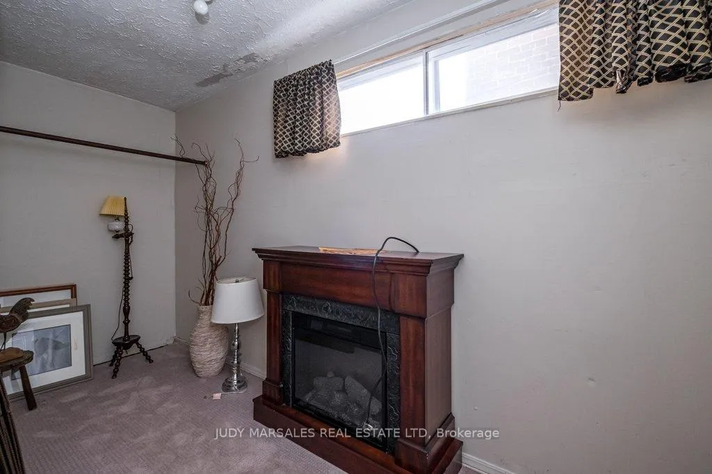 Photo 25 of 50 Macaulay Street W, Hamilton, North End — HOMEH