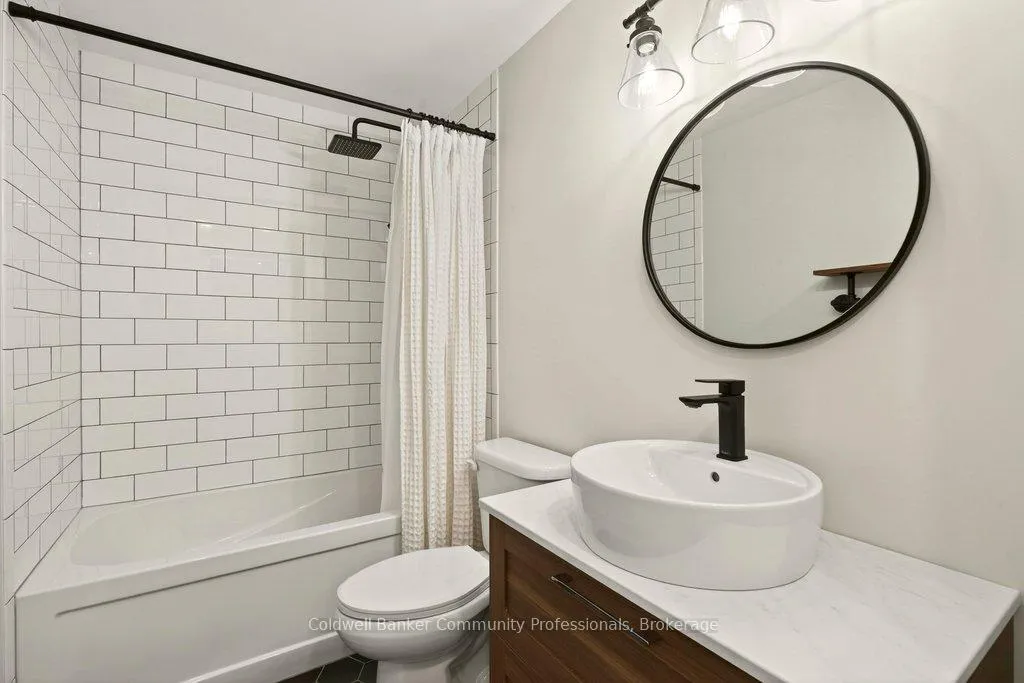 Photo 40 of Unit 1203, 36 James Street S, Hamilton, Central — HOMEH