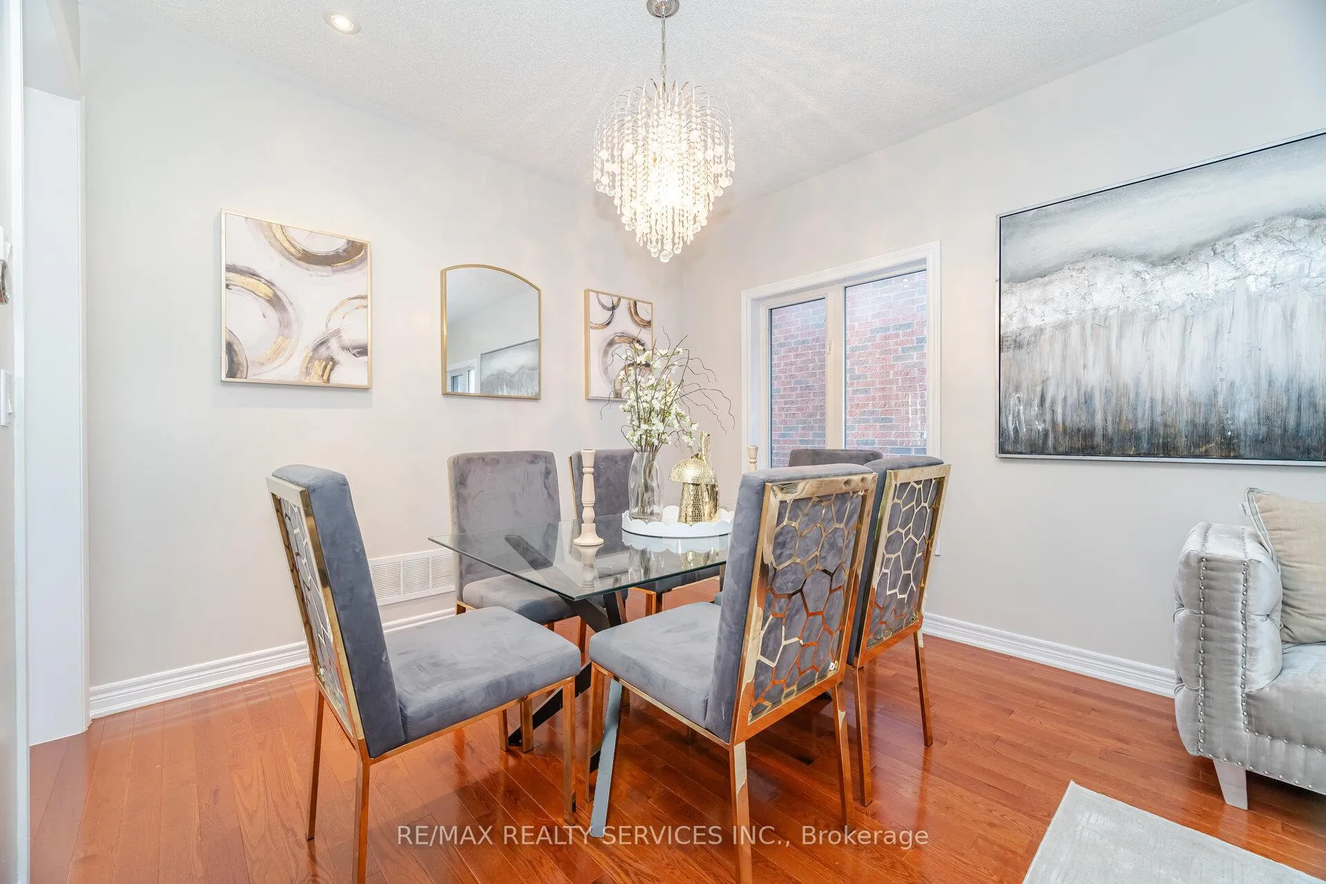 Photo 10 of 71 Ivy Glen Drive, Vaughan, Patterson — HOMEH
