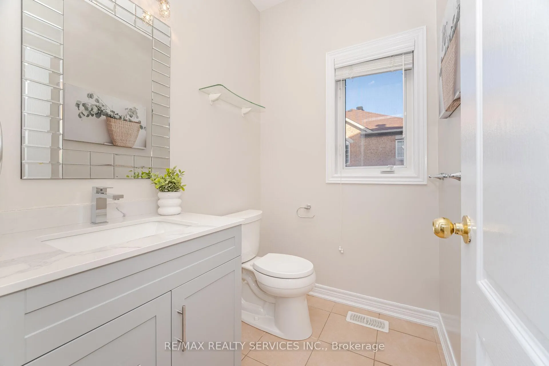 Photo 20 of 71 Ivy Glen Drive, Vaughan, Patterson — HOMEH