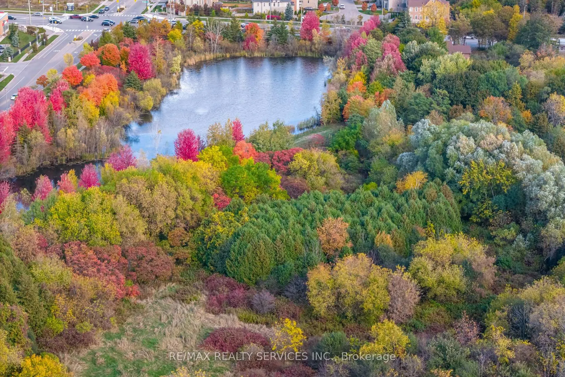 Photo 48 of 71 Ivy Glen Drive, Vaughan, Patterson — HOMEH