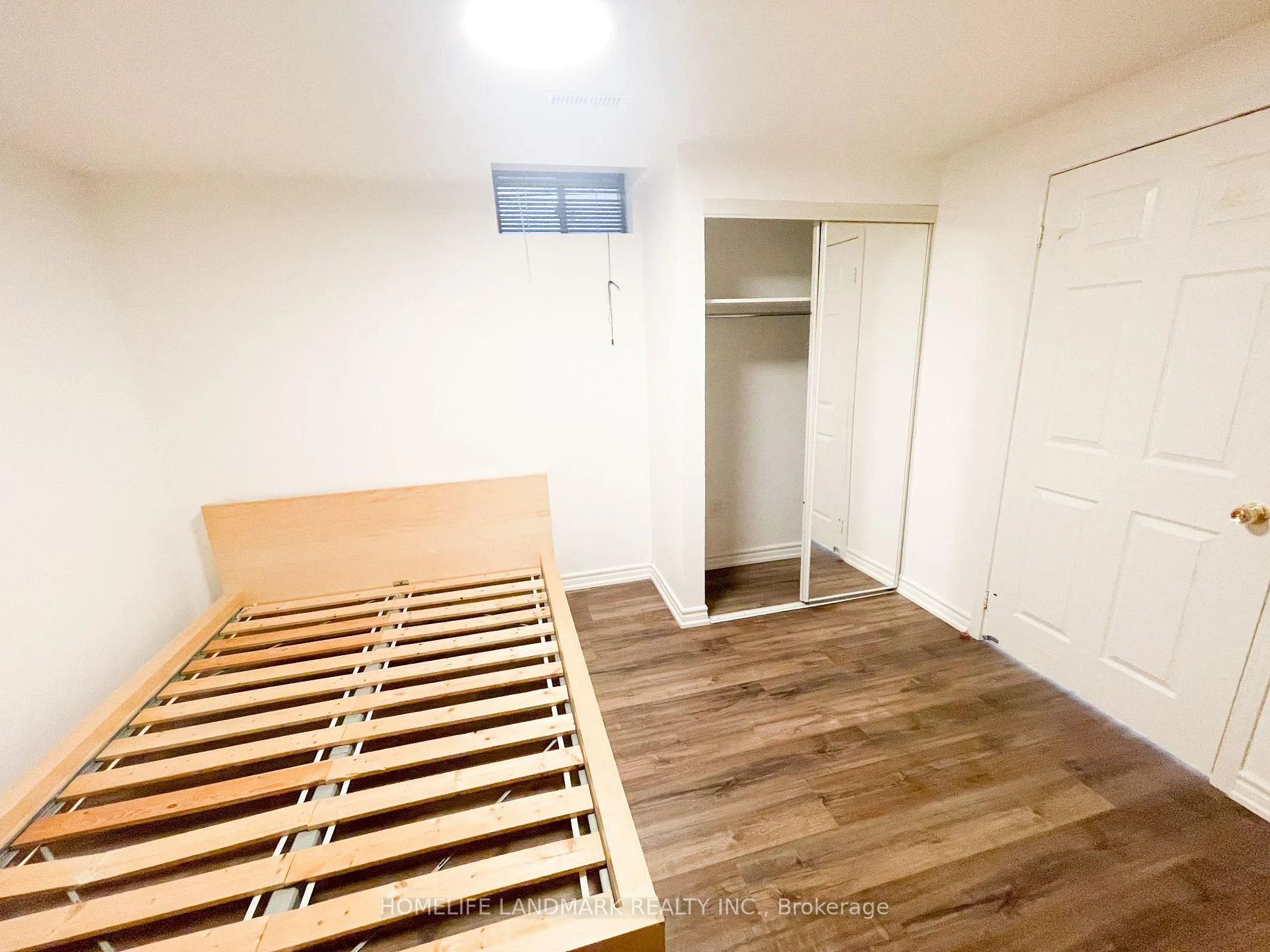 Photo 5 of 272 Milliken Meadows Drive, Markham, Milliken Mills East — HOMEH