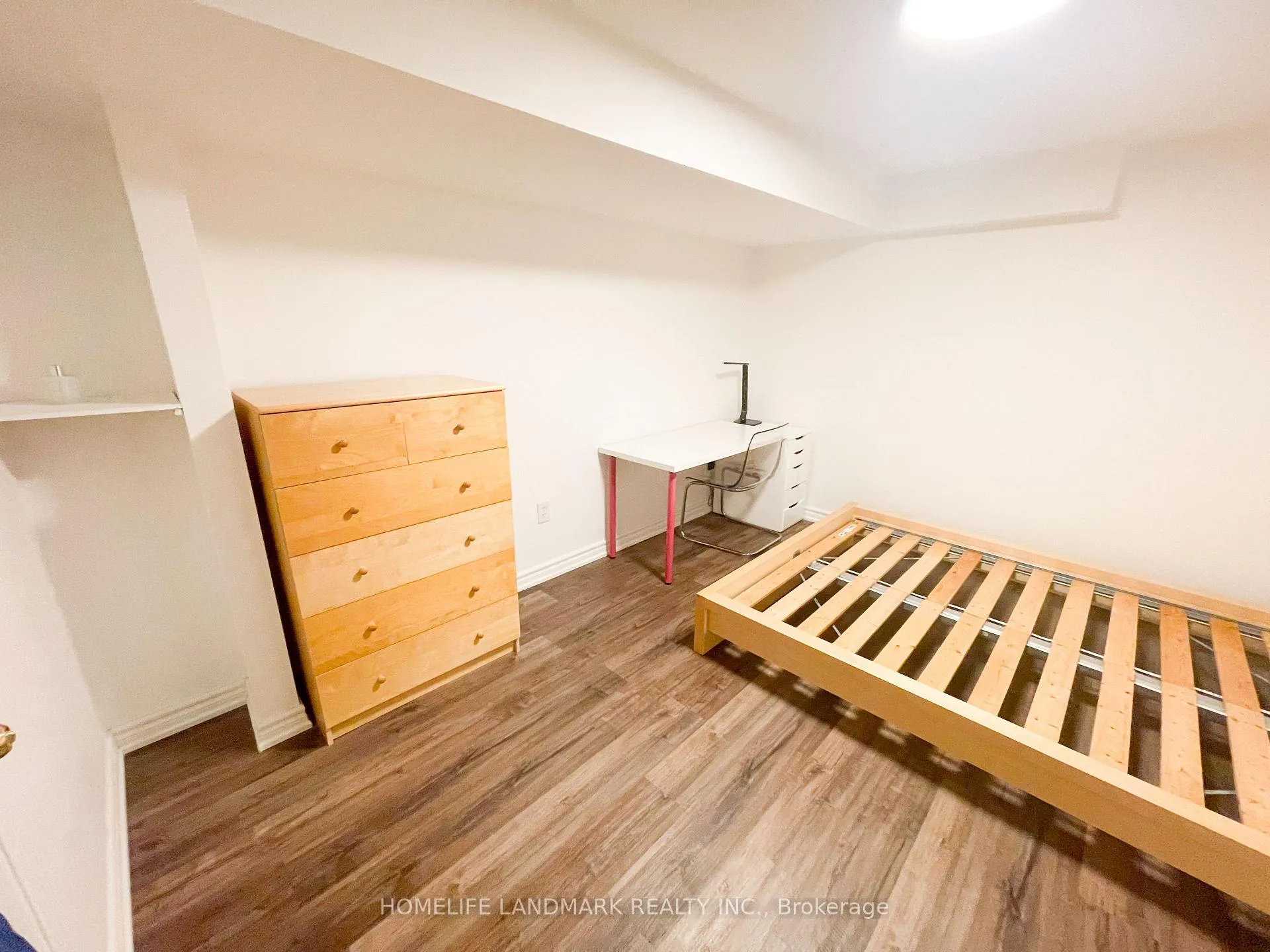 Photo 6 of 272 Milliken Meadows Drive, Markham, Milliken Mills East — HOMEH
