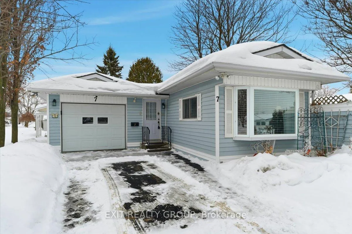 Photo 27 of 7 Arbour Lane, Quinte West, Sidney Ward — HOMEH