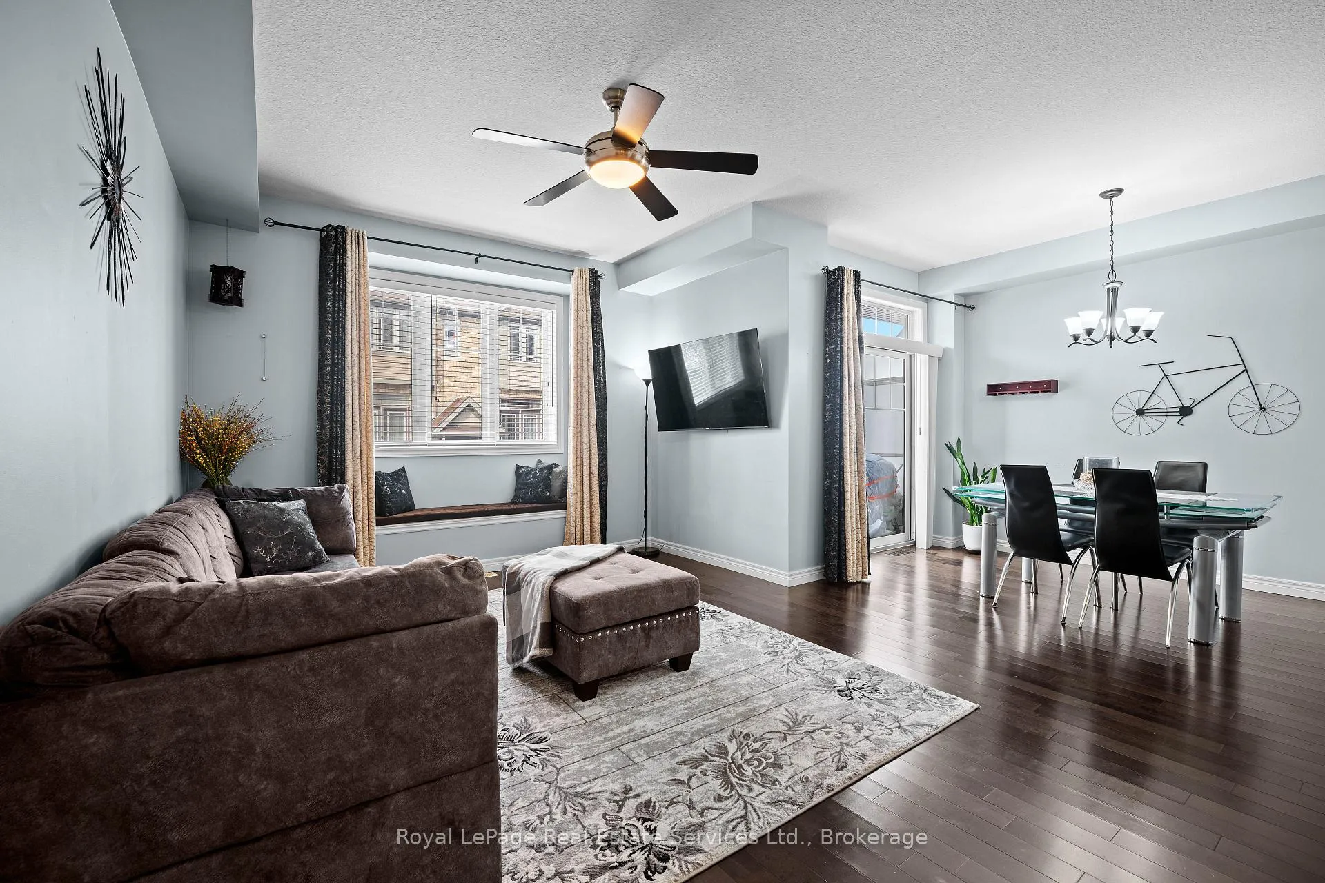 Photo 8 of Unit 51, 310 Fall Fair Way, Hamilton, Binbrook — HOMEH