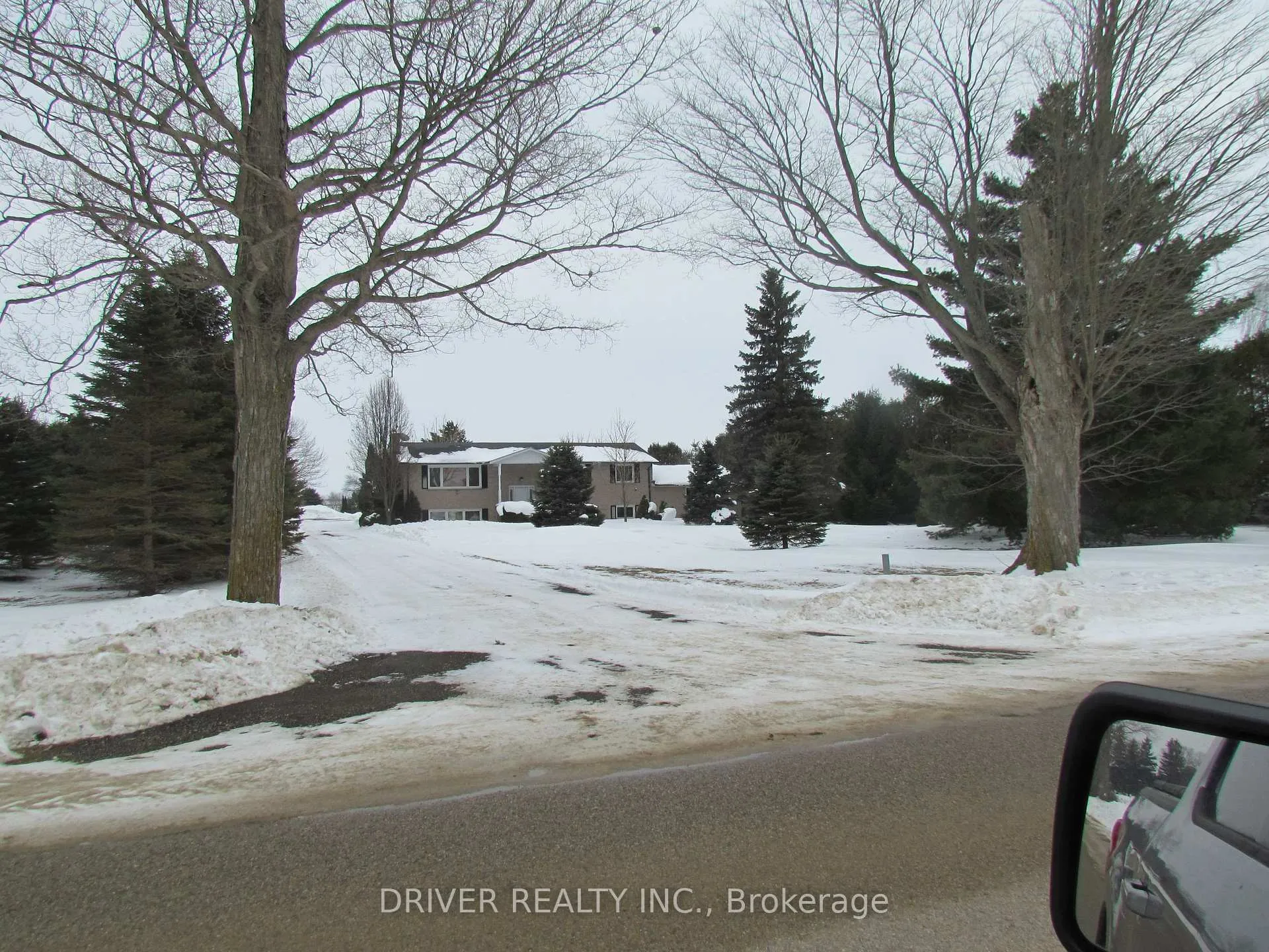 Photo 1 of 2081 Harrietsville Drive, Thames Centre, Rural Thames Centre — HOMEH