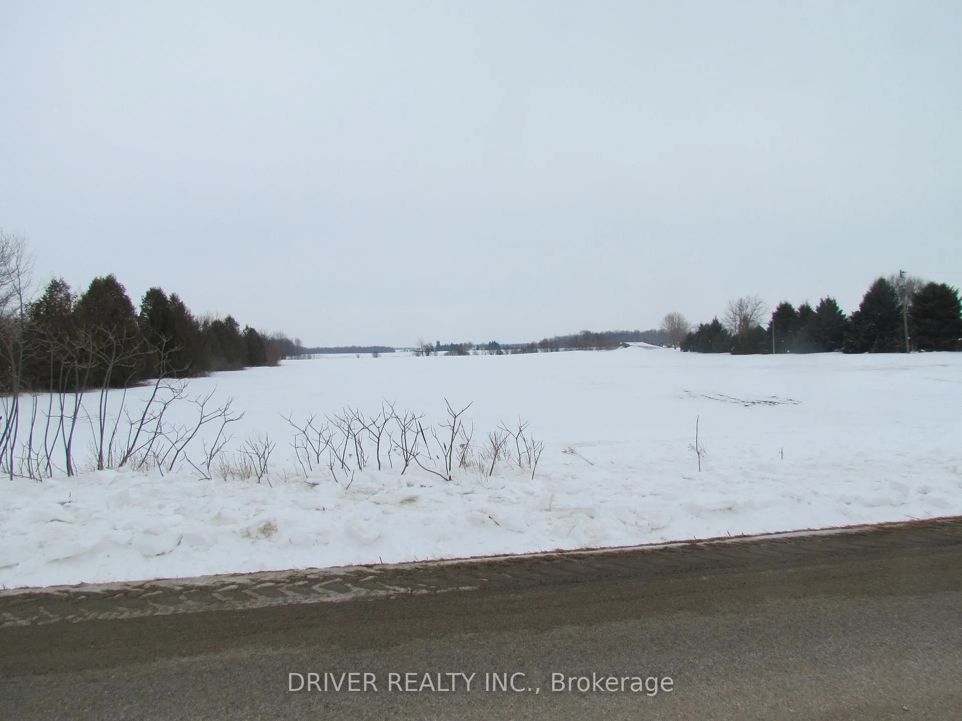 Photo 3 of 2081 Harrietsville Drive, Thames Centre, Rural Thames Centre — HOMEH
