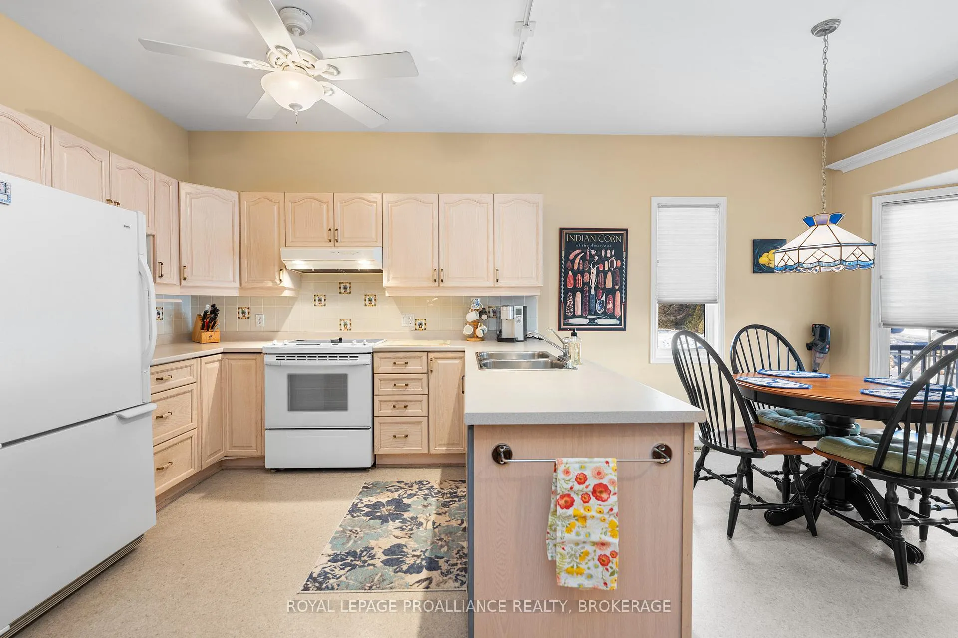 Photo 9 of 322 Emerald Street, Kingston, City Northwest — HOMEH