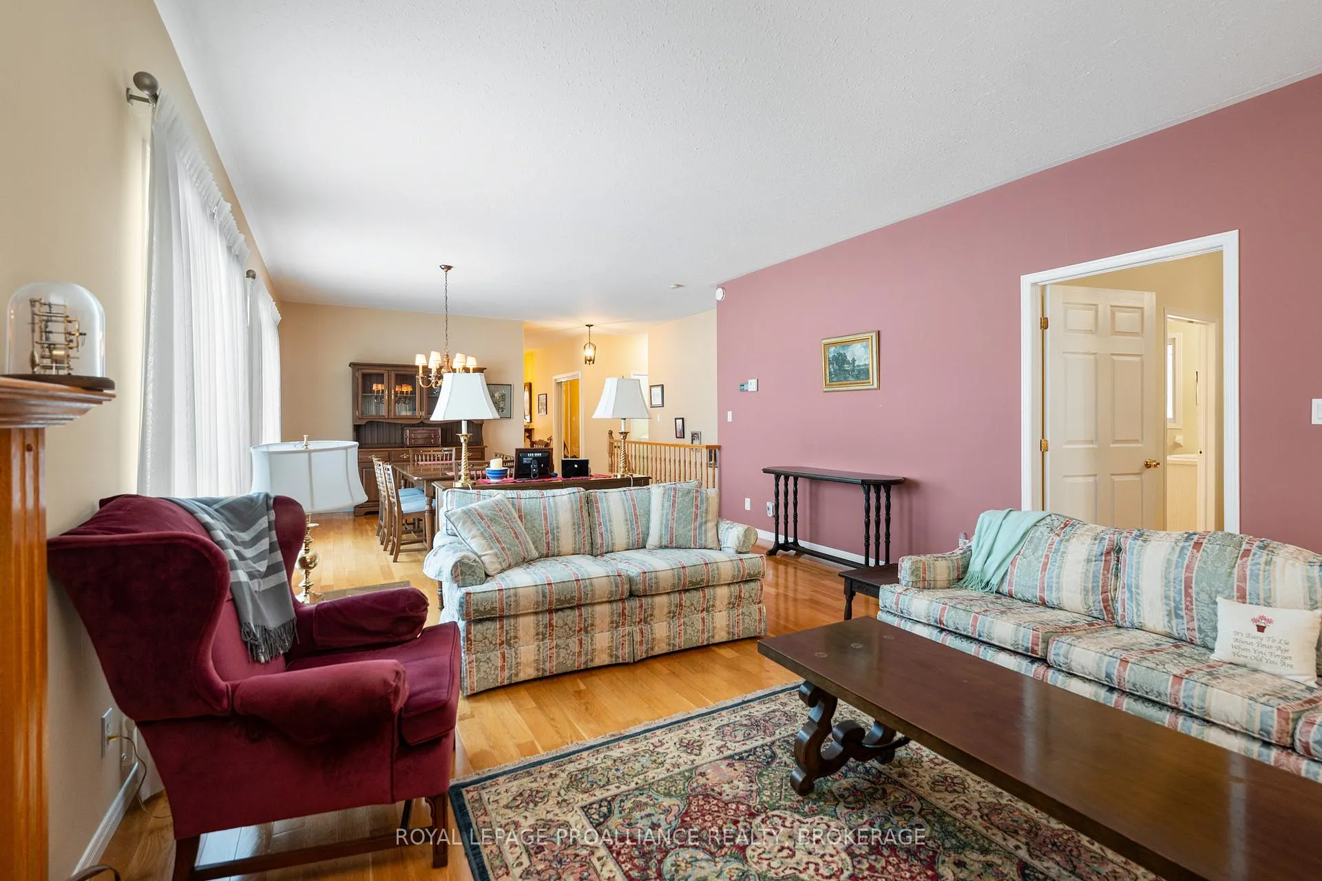 Photo 17 of 322 Emerald Street, Kingston, City Northwest — HOMEH