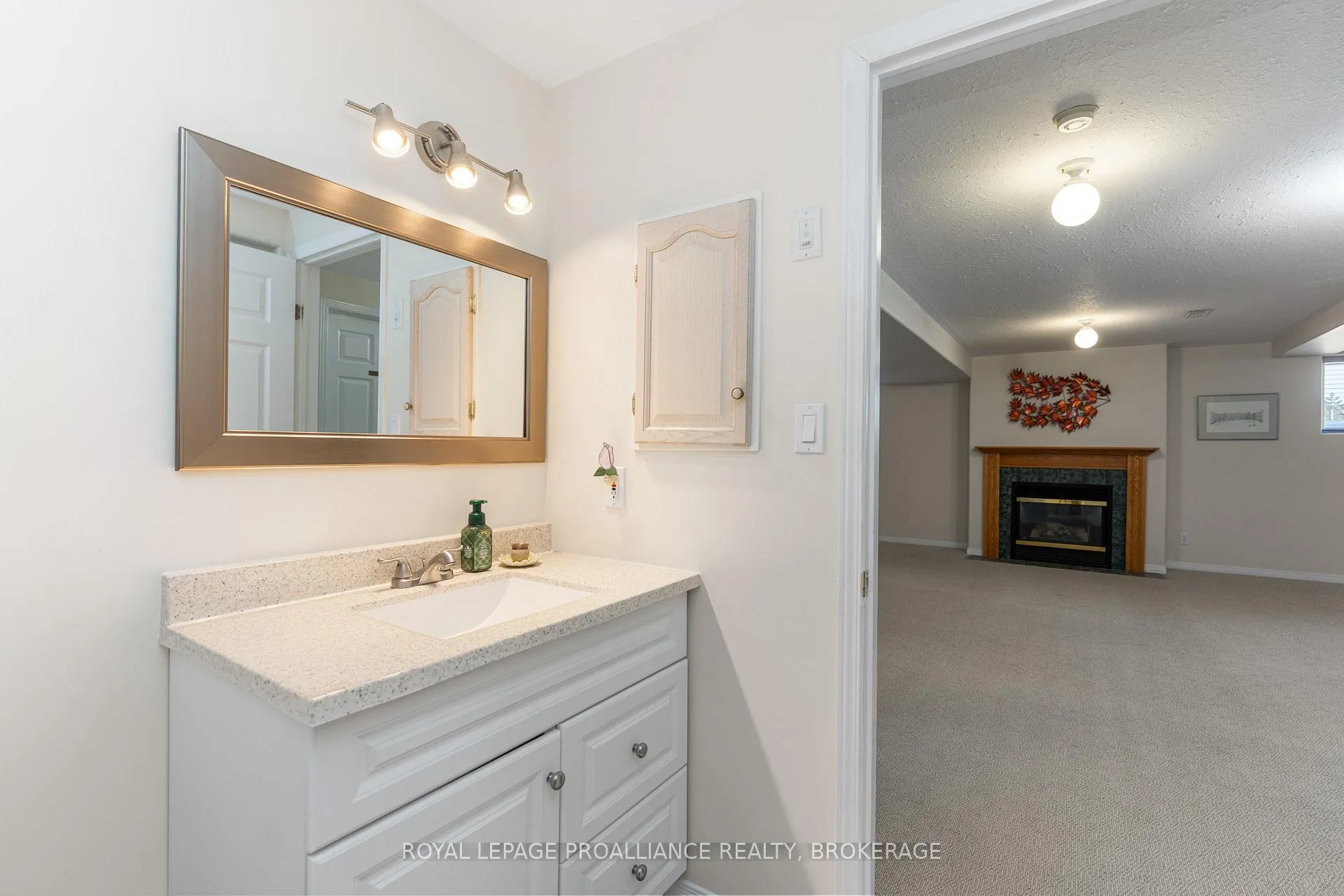 Photo 32 of 322 Emerald Street, Kingston, City Northwest — HOMEH
