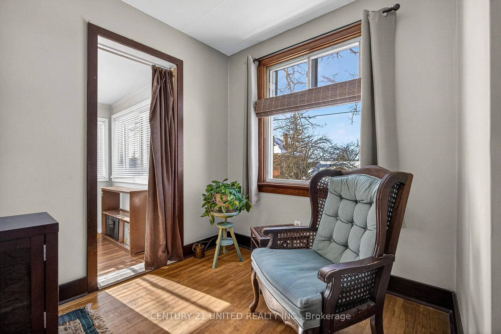 Photo 2 of 638 Rubidge Street, Peterborough, Town Ward 3 — HOMEH