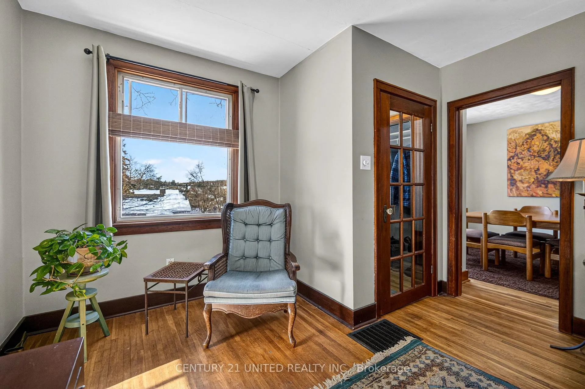 Photo 3 of 638 Rubidge Street, Peterborough, Town Ward 3 — HOMEH