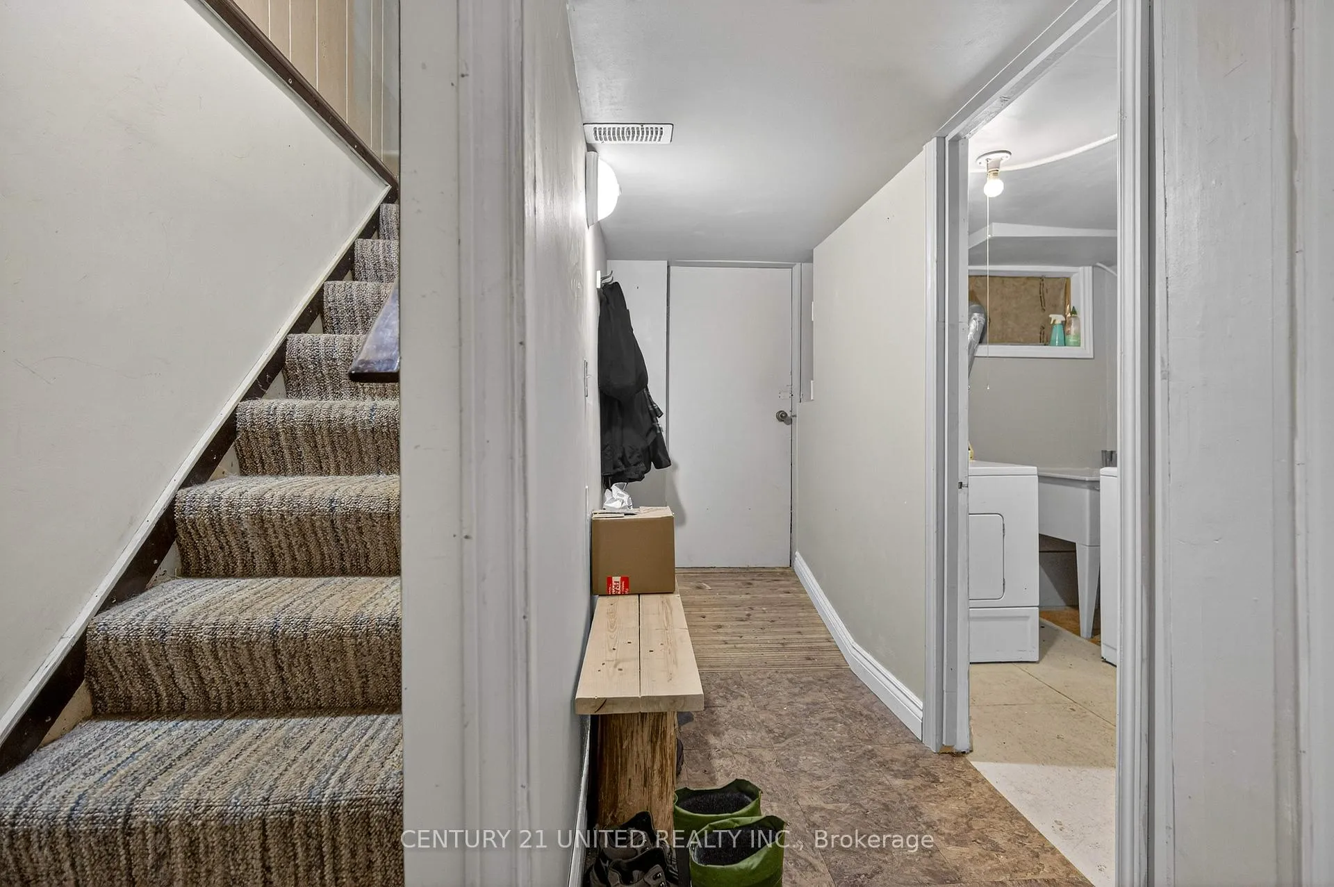 Photo 23 of 638 Rubidge Street, Peterborough, Town Ward 3 — HOMEH
