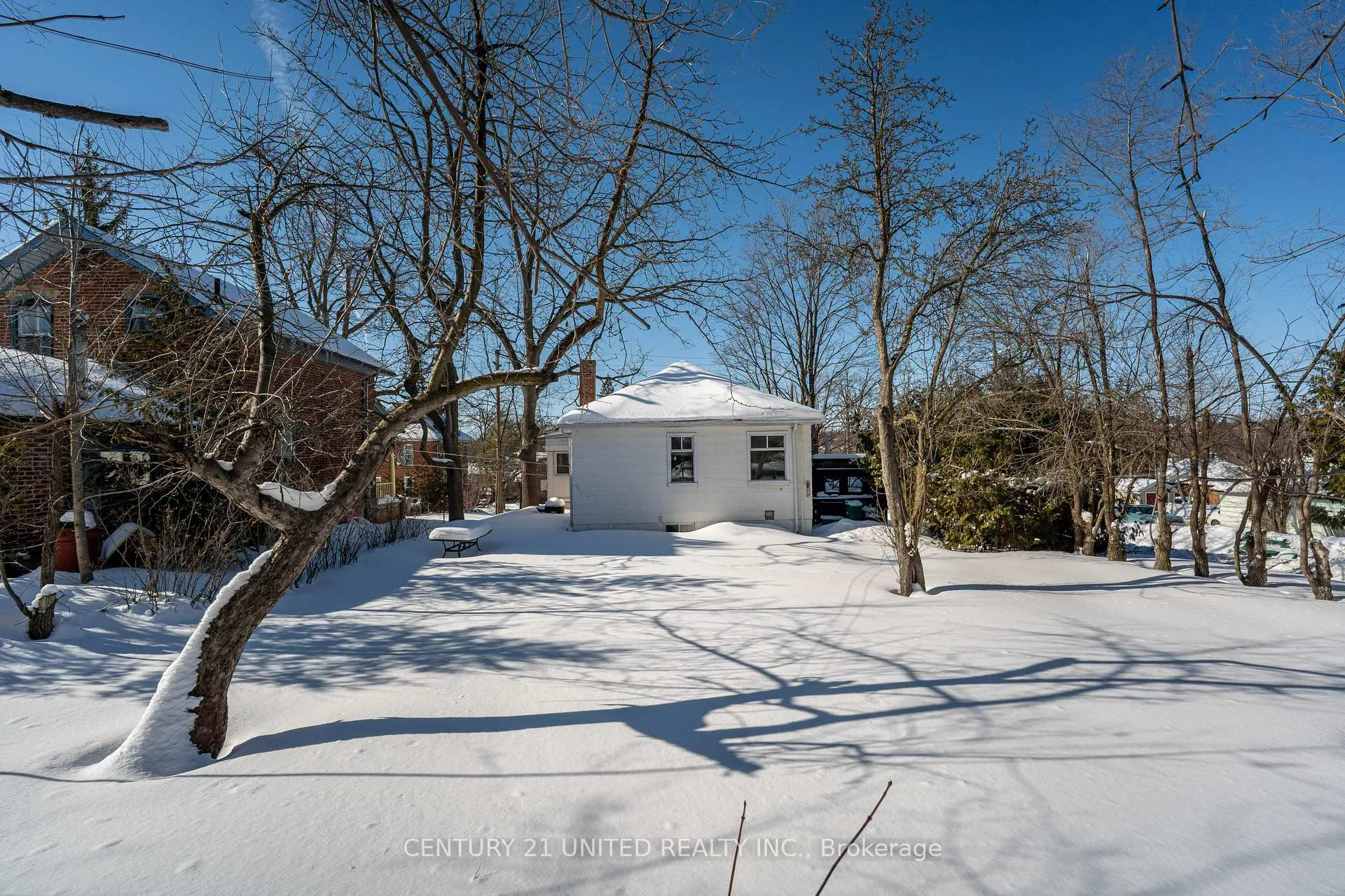 Photo 27 of 638 Rubidge Street, Peterborough, Town Ward 3 — HOMEH