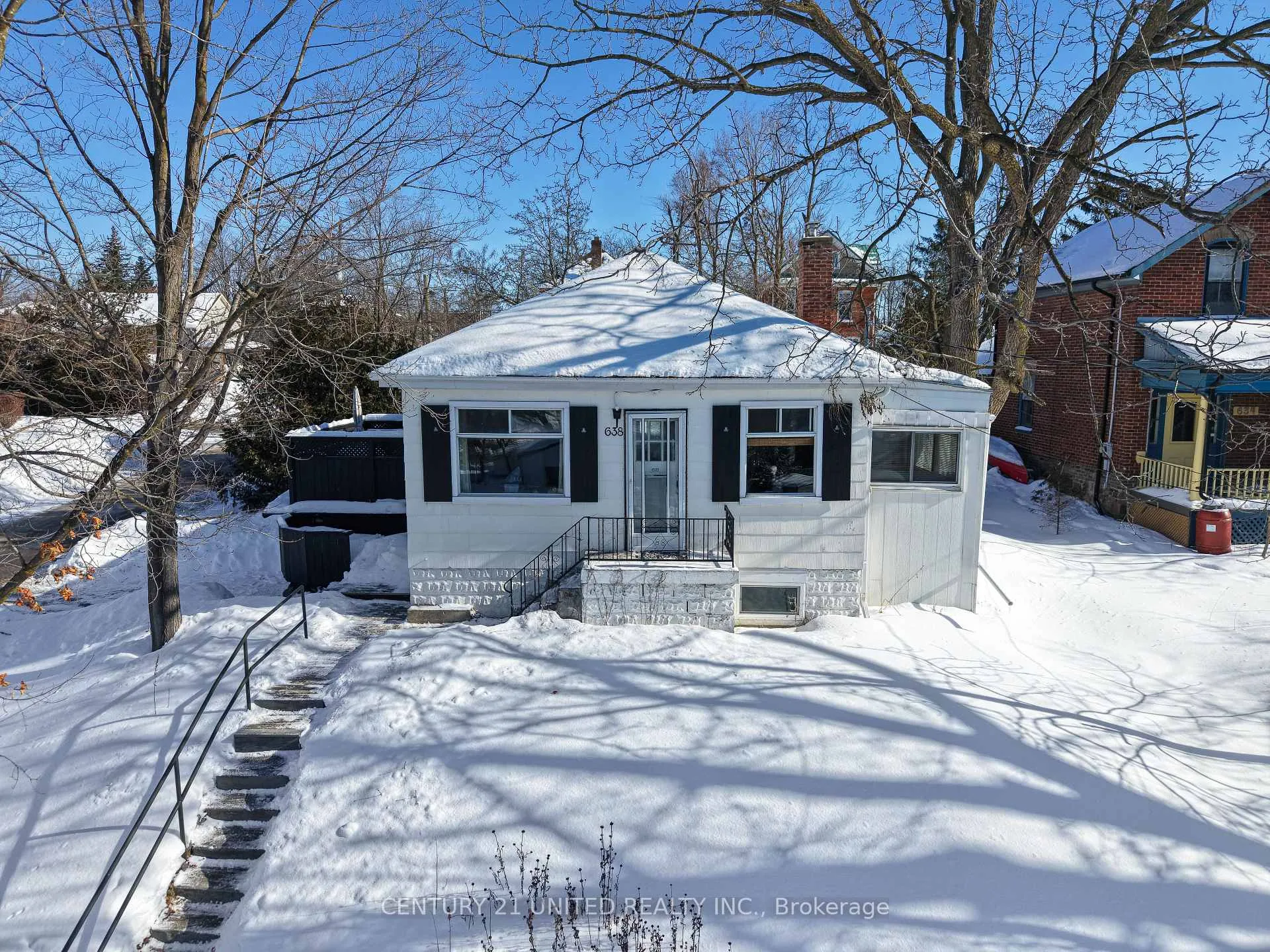 Photo 28 of 638 Rubidge Street, Peterborough, Town Ward 3 — HOMEH