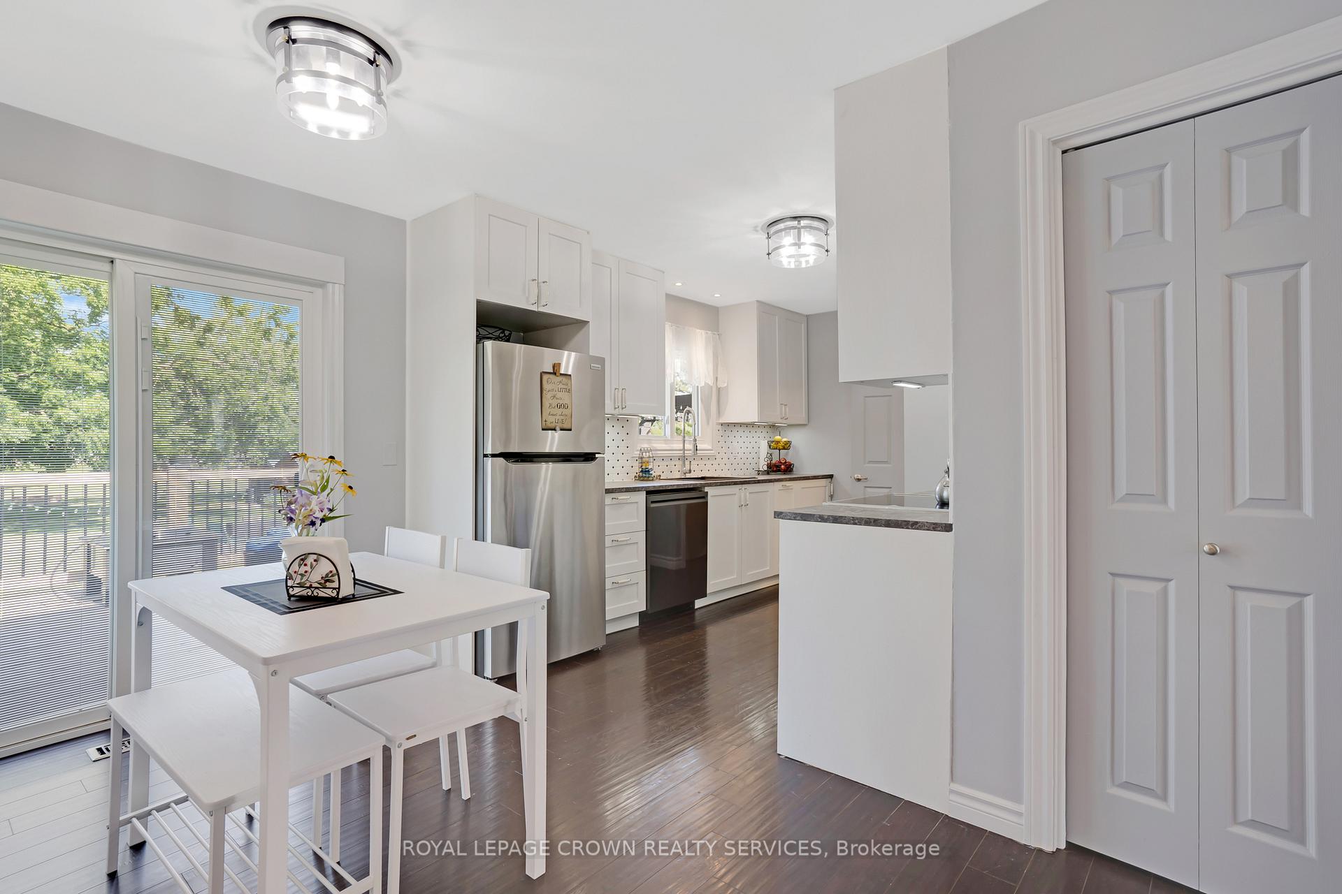 Photo 12 of 54 Water Street, Huron East, Egmondville — HOMEH