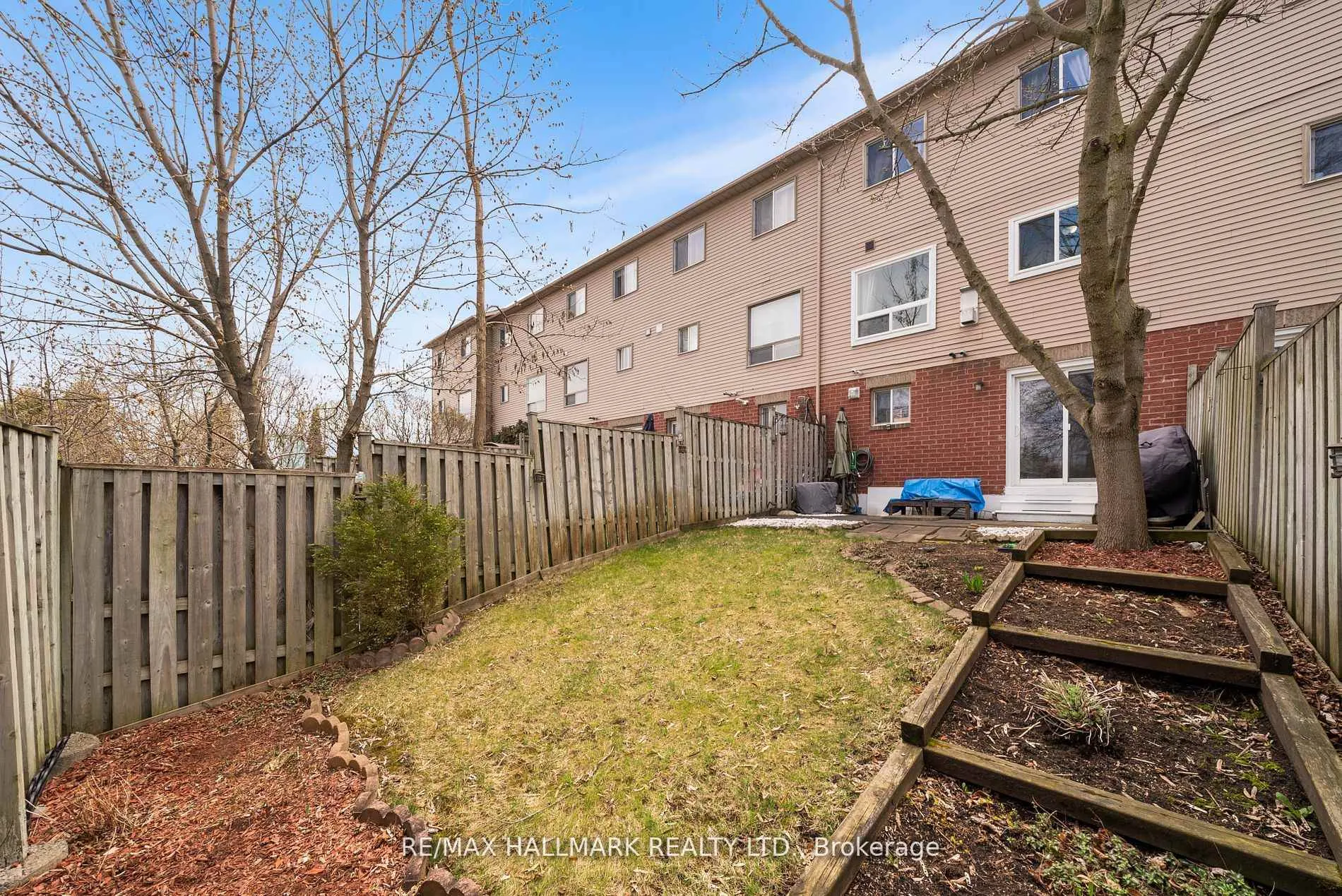 Photo 9 of Unit 18, 1867 Kingston Road, Pickering, Village East — HOMEH
