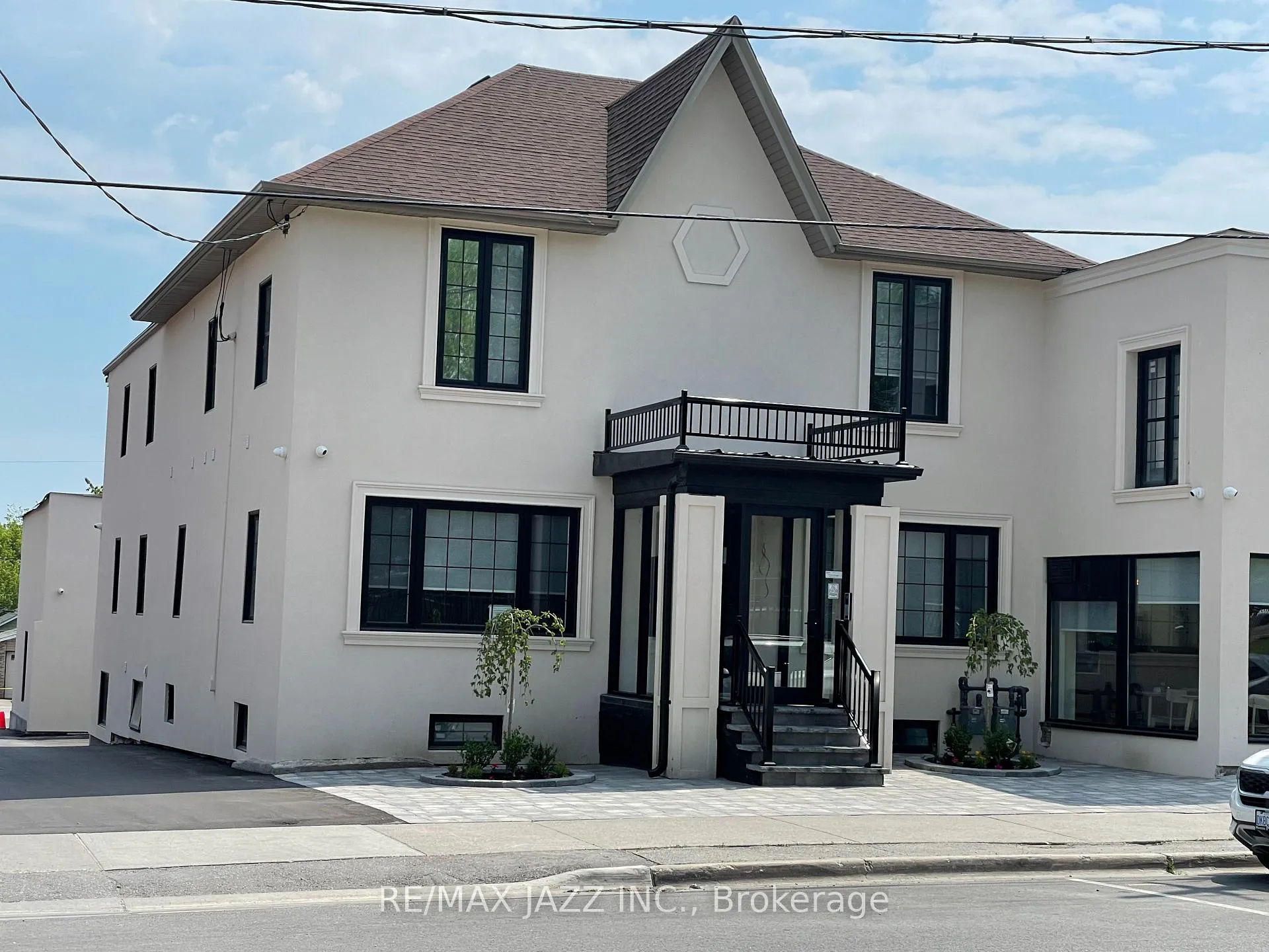Photo 1 of Unit 204, 251 Simcoe Street S, Oshawa, Central — HOMEH